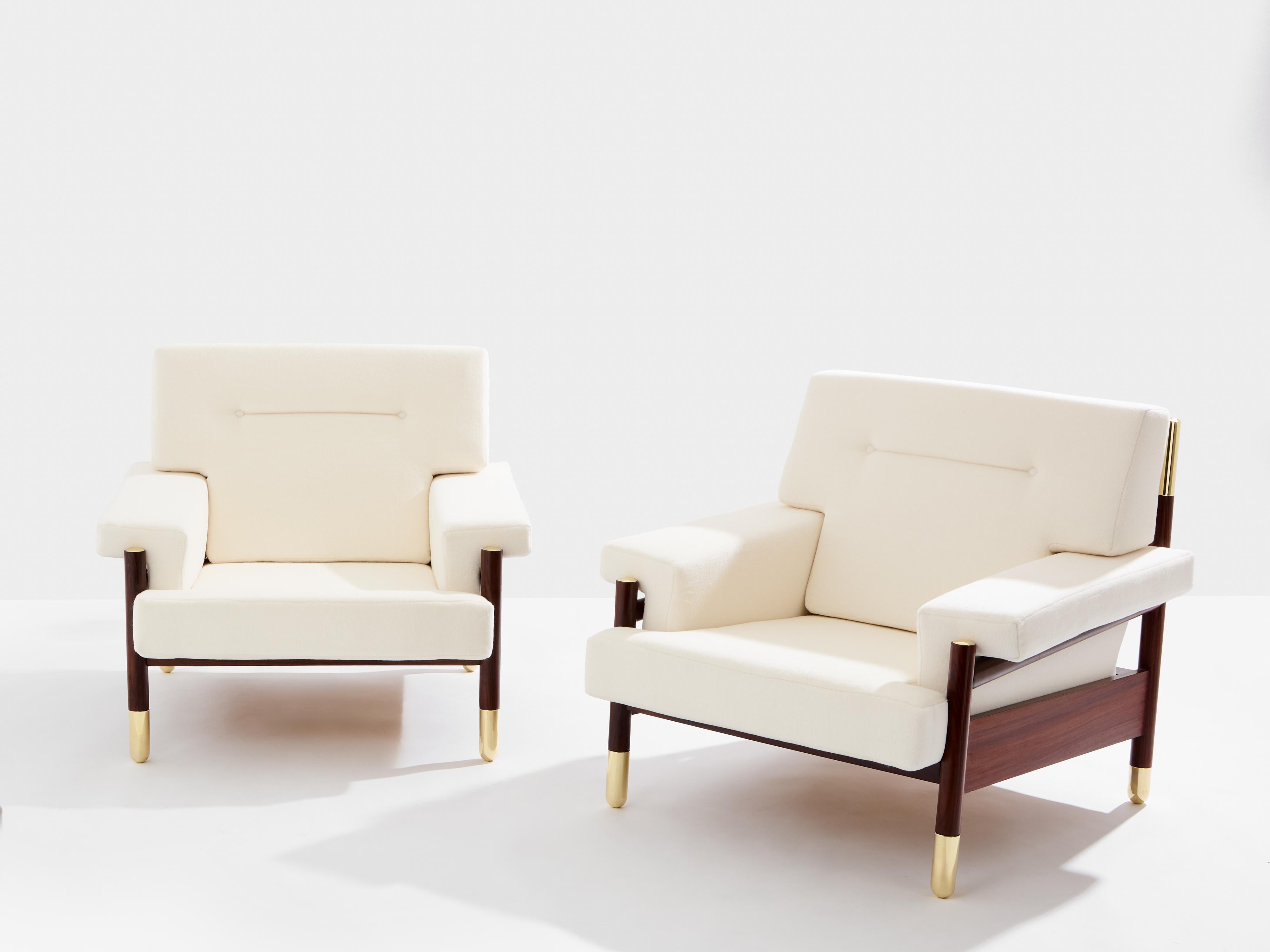 Mid-Century Modern Carlo Di Carli pair of armchairs rosewood brass leather 1966 For Sale
