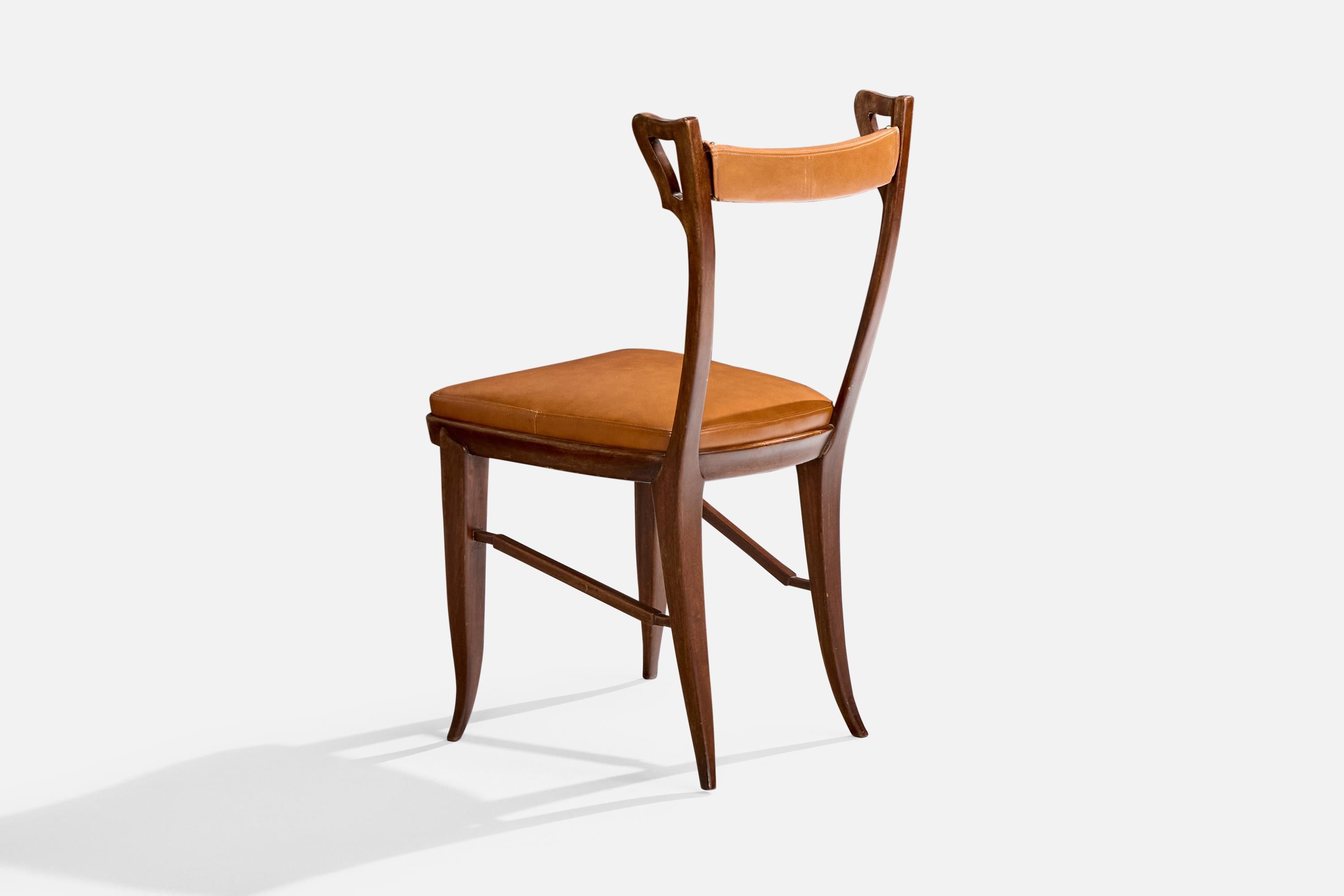Milieu du XXe siècle Carlo Enrico Rava Attribution, chaise d'appoint, noyer, simili cuir, Italie, années 1940 en vente