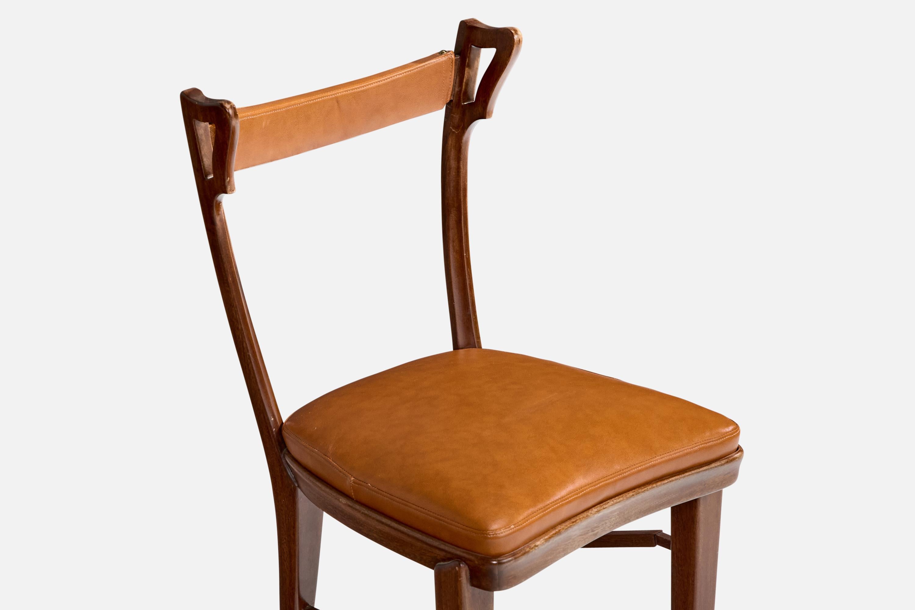 Carlo Enrico Rava Attribution, chaise d'appoint, noyer, simili cuir, Italie, années 1940 en vente 1