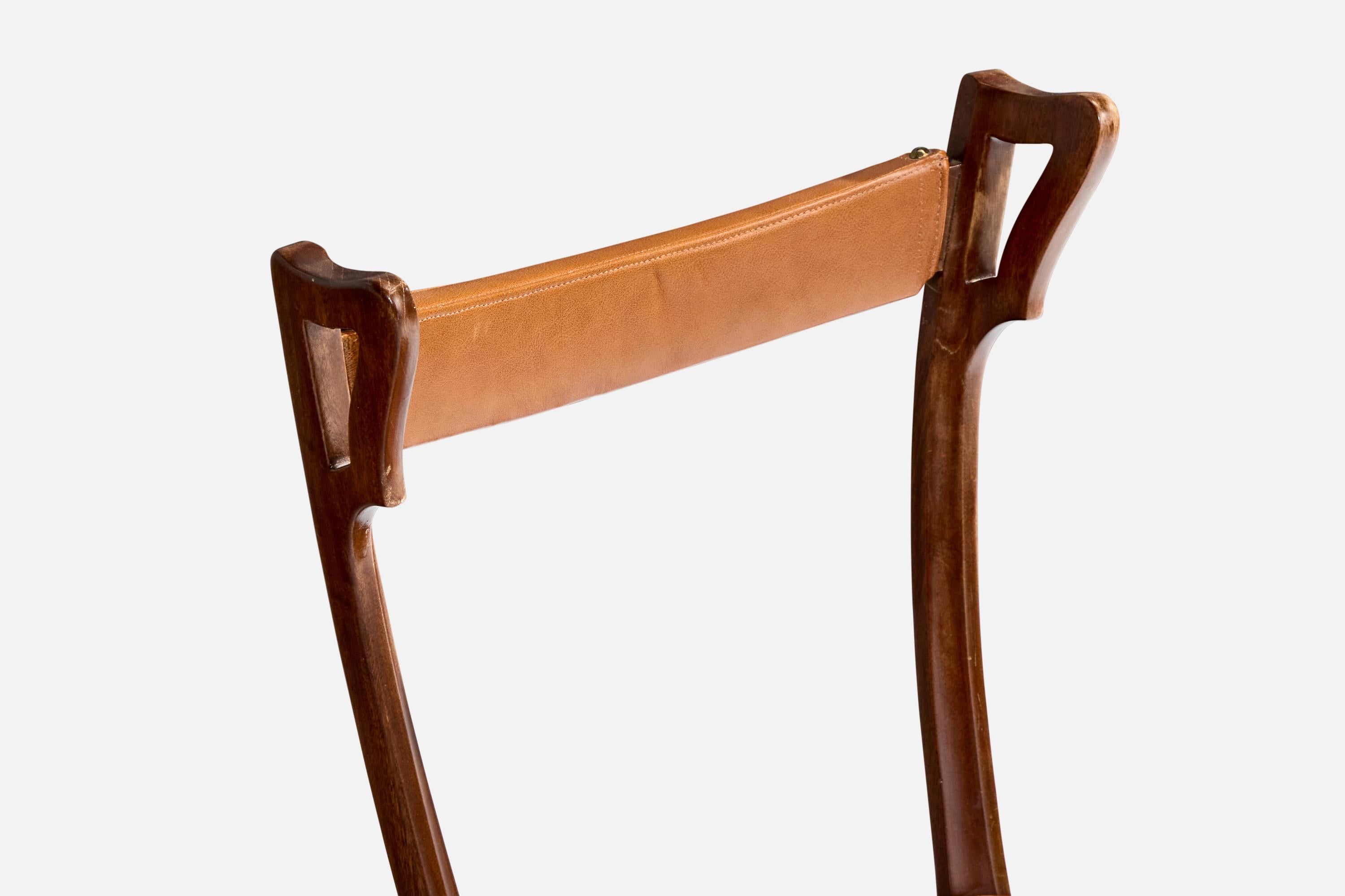 Carlo Enrico Rava Attribution, chaise d'appoint, noyer, simili cuir, Italie, années 1940 en vente 2