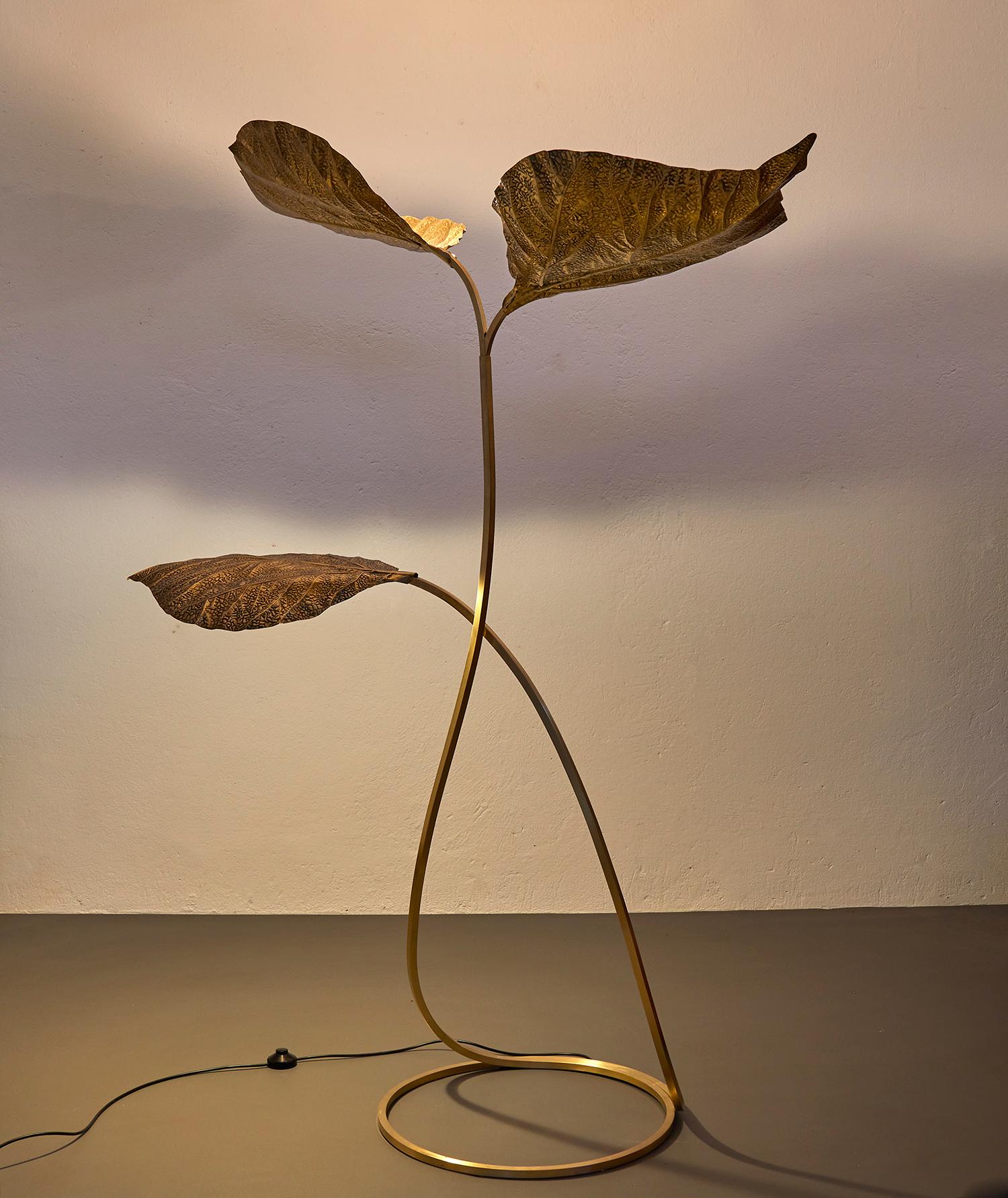 Italian Carlo Giorgi Brass Floor Lamp with Three Leaves, Italy 1970 Tommaso Barbi