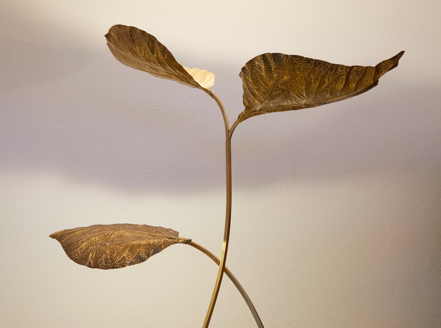 Carlo Giorgi Brass Floor Lamp with Three Leaves, Italy 1970 Tommaso Barbi In Good Condition In Renens, CH