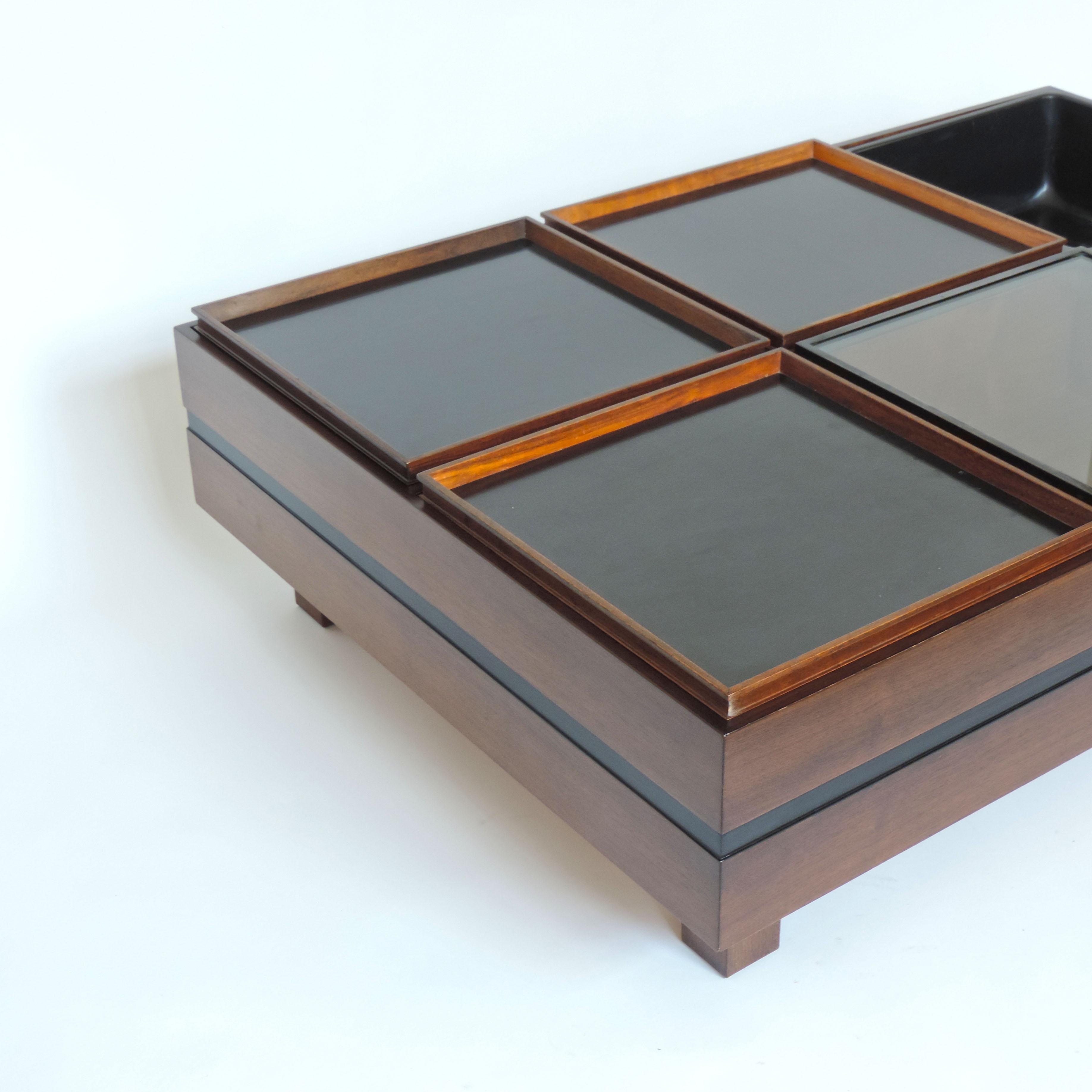 table with compartments