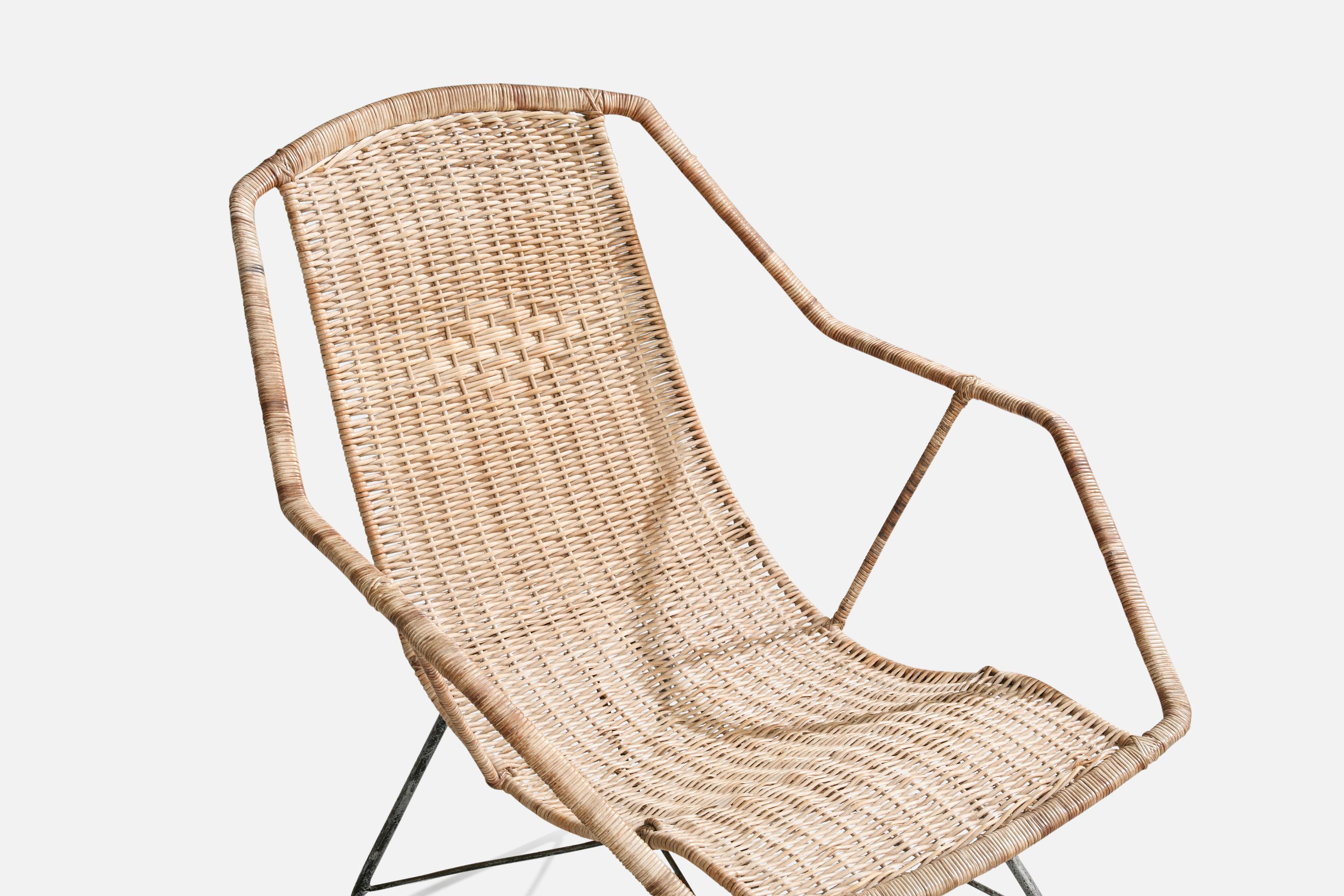 Carlo Hauner & Martin Eisler, Lounge Chair, Iron, Rattan, Brazil, 1950s For Sale 1