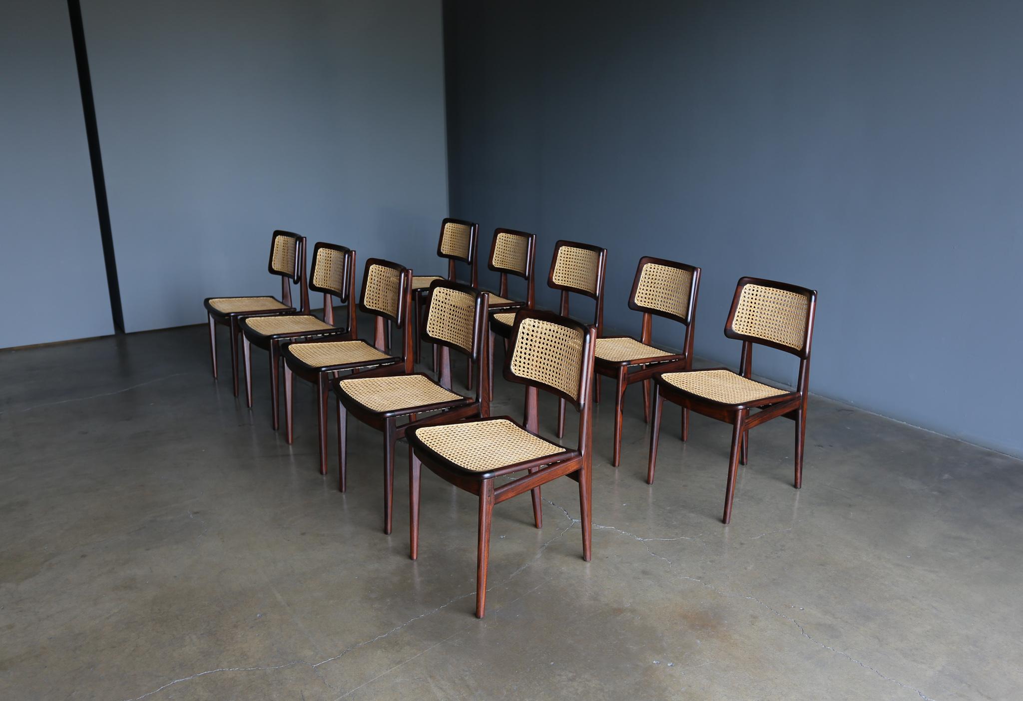 Carlo Hauner & Martin Eisler Set of 10 Dining Chairs for Forma Brazil circa 1955 11