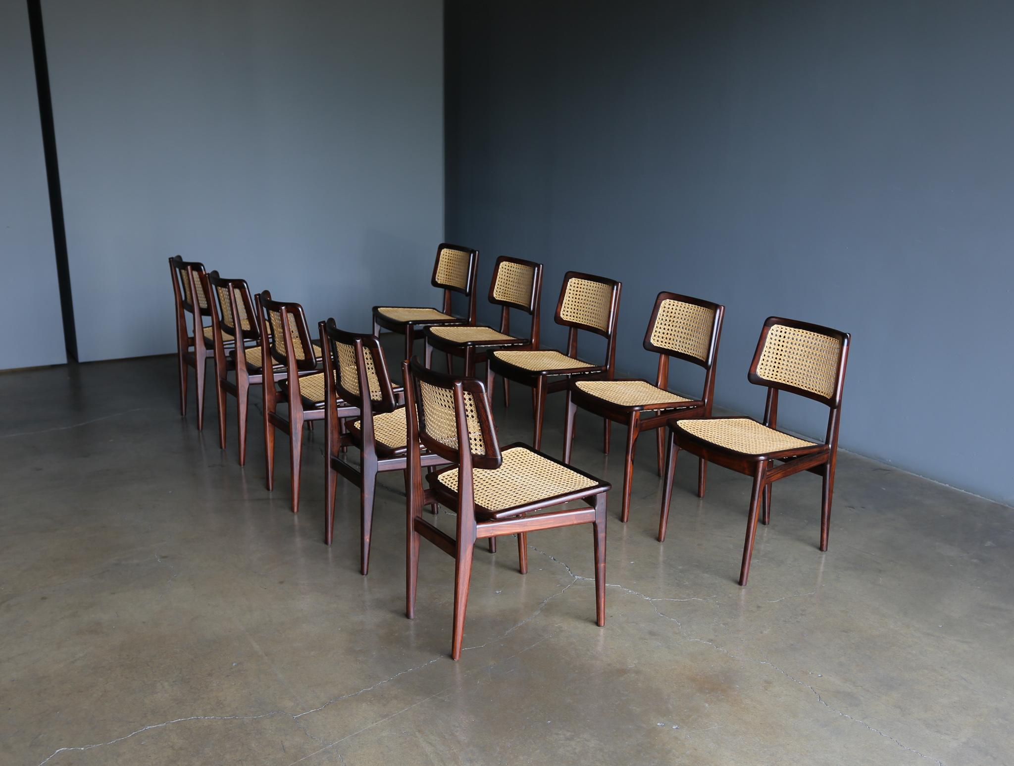 Brazilian Carlo Hauner & Martin Eisler Set of 10 Dining Chairs for Forma Brazil circa 1955