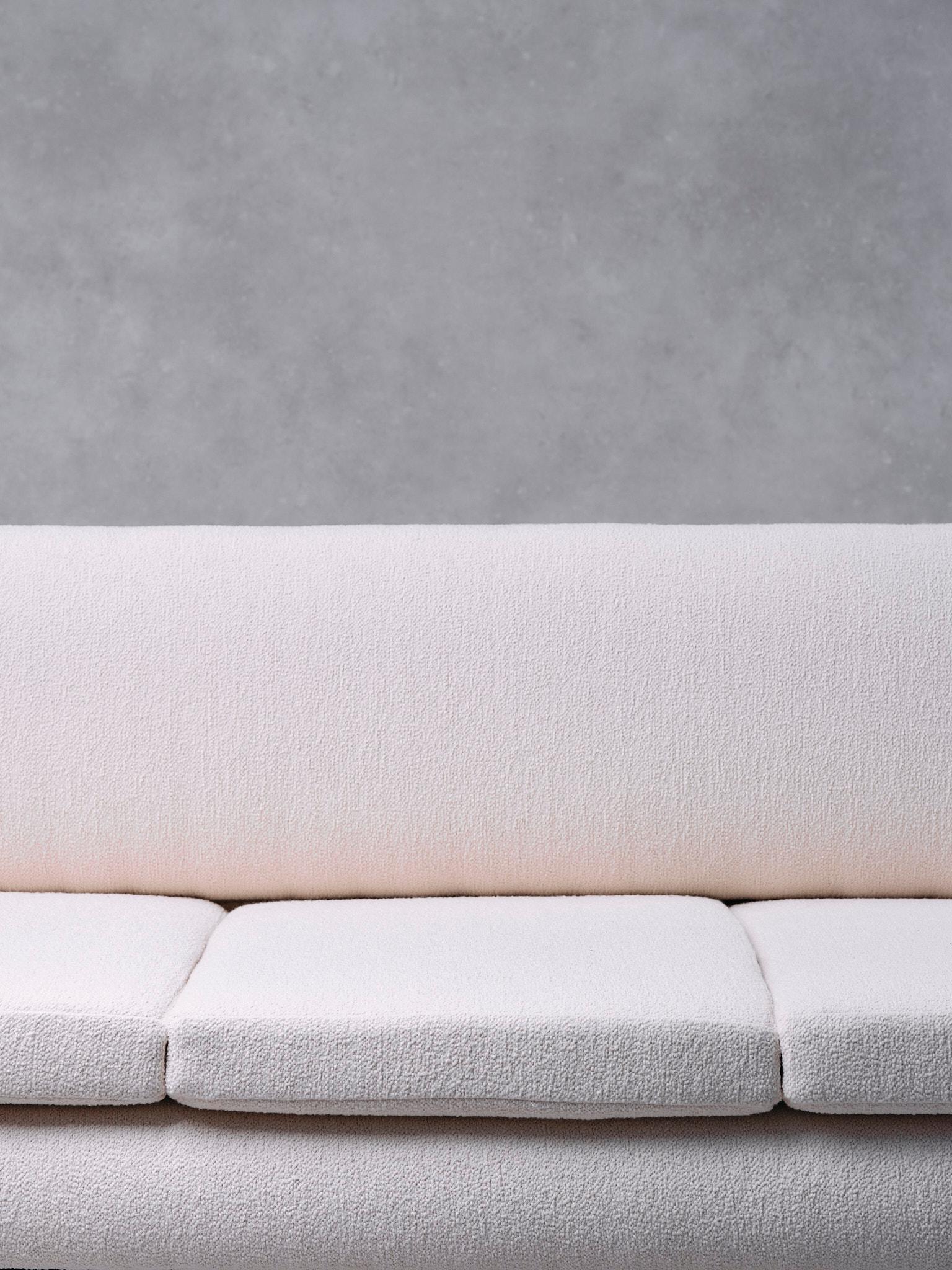 Mid-20th Century Carlo Hauner & Martin Eisler, Vintage Sofa for Forma, 1958, Brazil, Cream Fabric For Sale