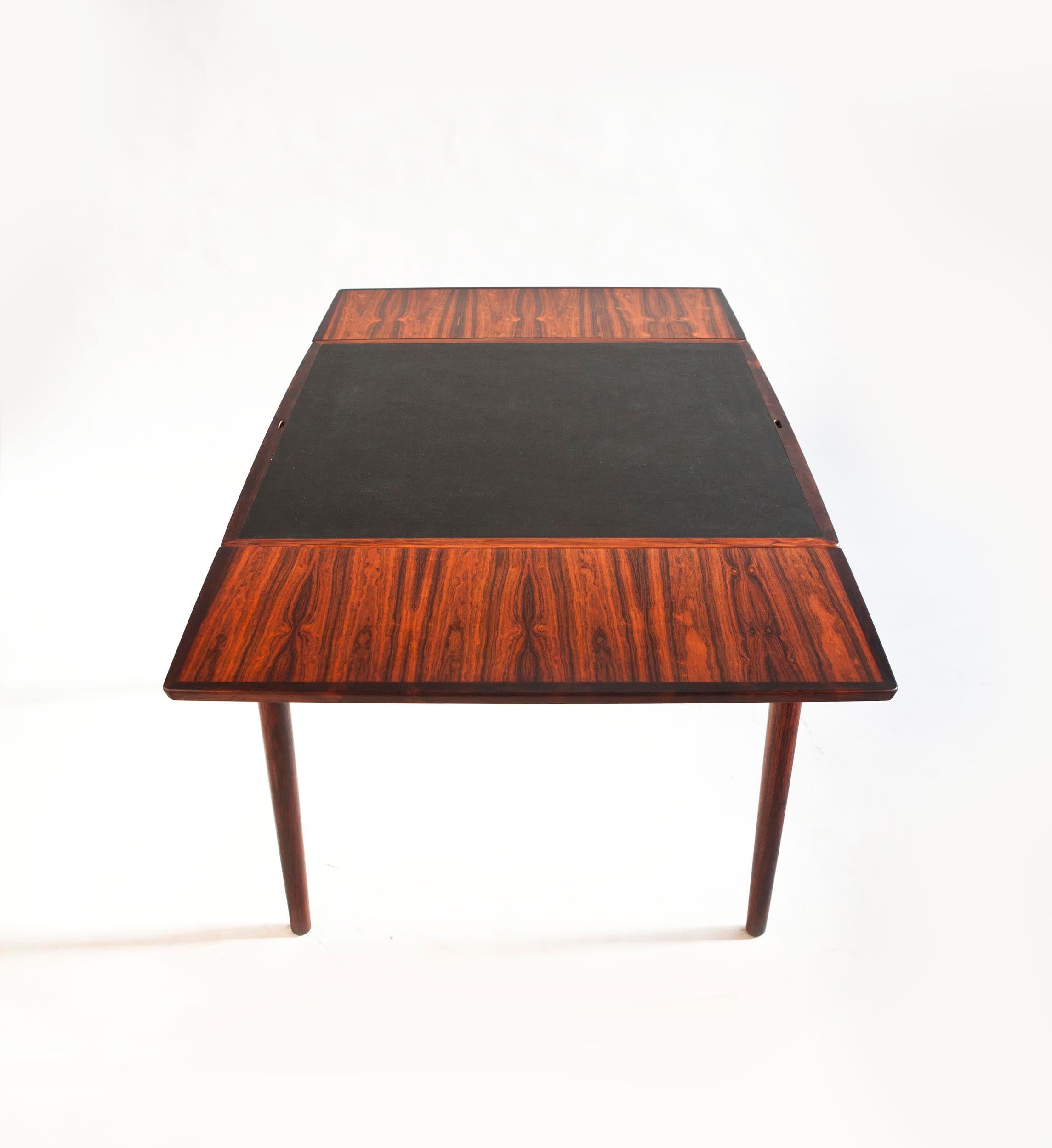 Carlo Jensen for Hundevad & Co. Brazilian Rosewood Flip-Top Table, Denmark 1960s 2