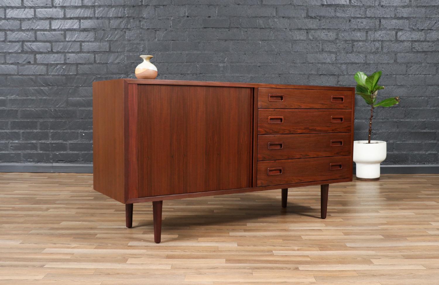 Transforming a piece of Mid-Century Modern furniture is like bringing history back to life, and we take this journey with passion and precision. With over 17 years of artisanal expertise, our Los Angeles studio is a haven where vintage treasures are