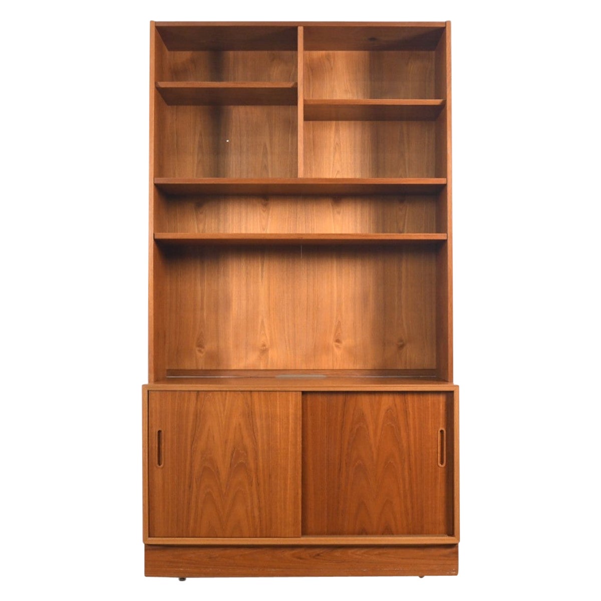 Carlo Jensen Teakholz Kredenz mit Bücherregal Hutch #2 von Hundevad + Co.  Dänischer Modus im Angebot