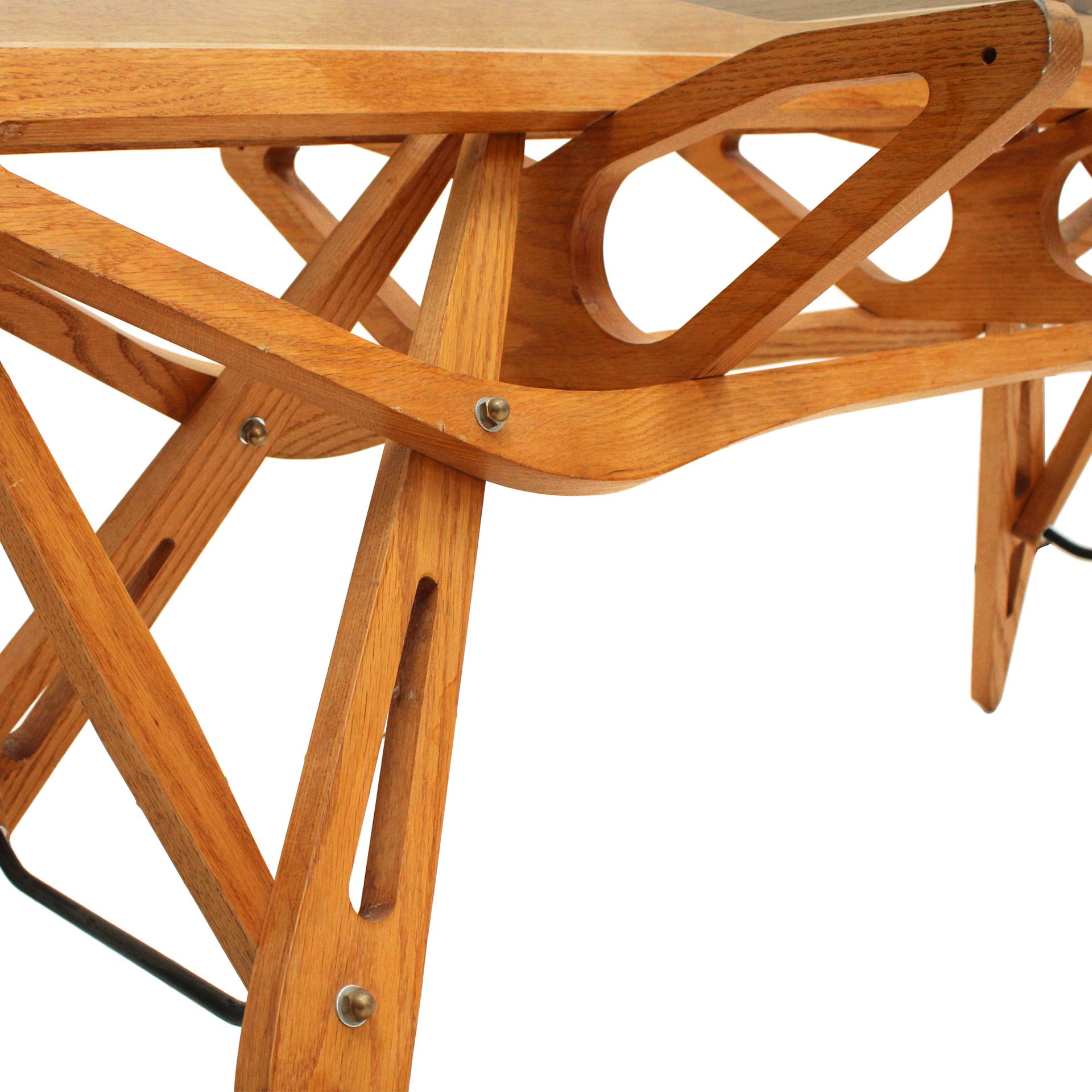 Carlo Mollino Mid-Century Modern Reale Square Italian Table Made of Oak Wood In Good Condition For Sale In Madrid, ES