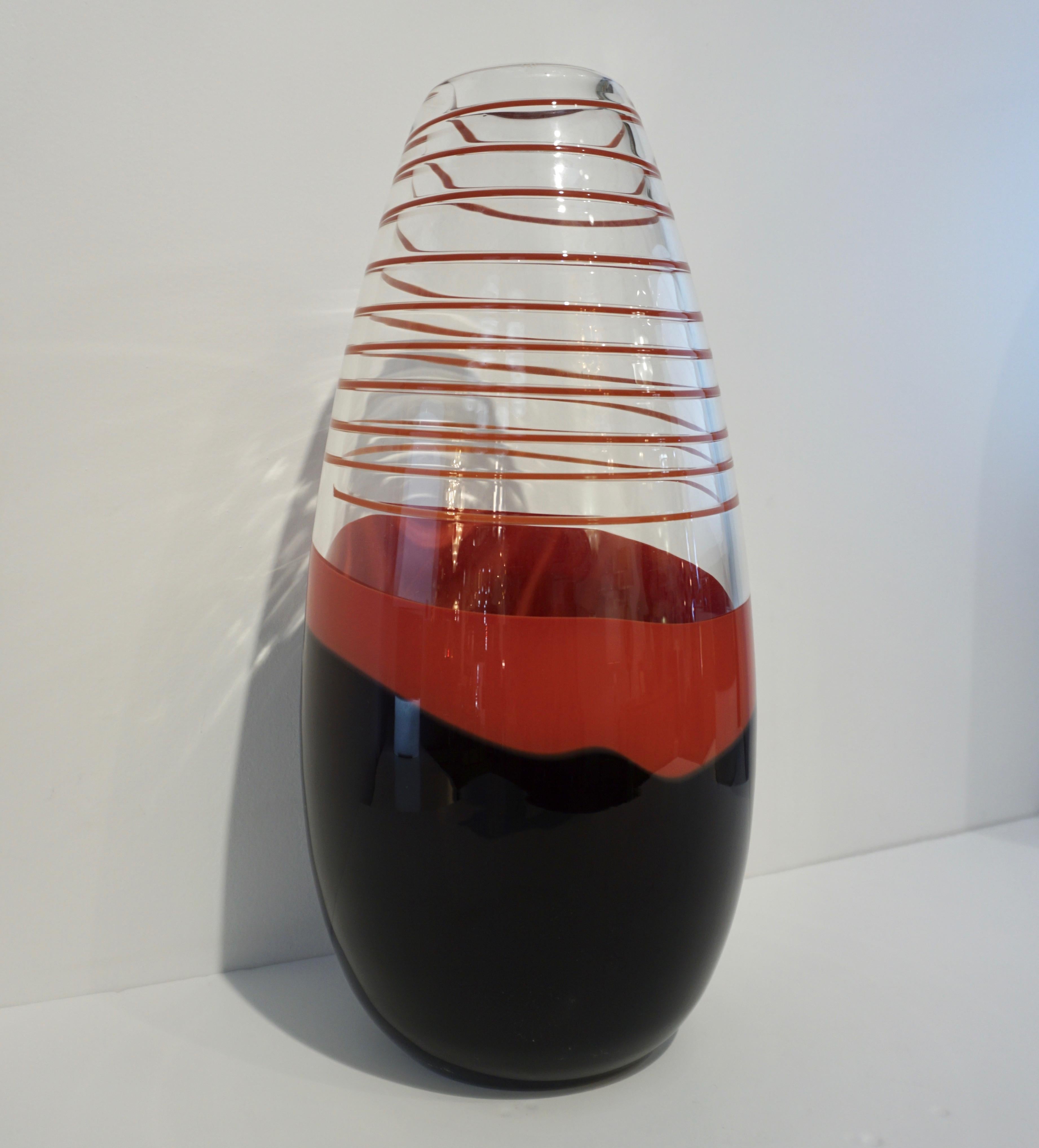 Carlo Moretti 1980s Italian Vintage Black Coral Red Crystal Murano Glass Vase 5