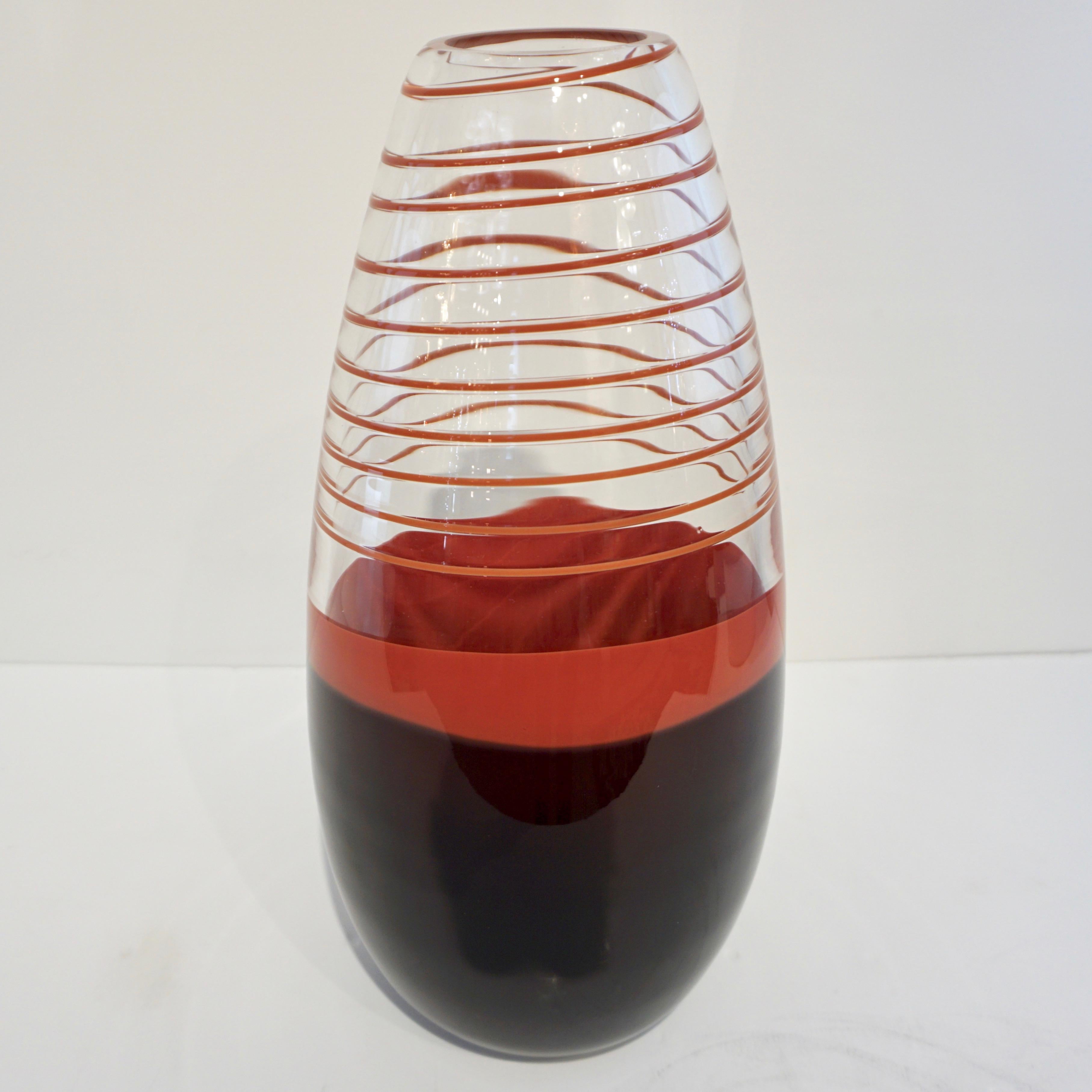 Mid-Century Modern Carlo Moretti 1980s Italian Vintage Black Coral Red Crystal Murano Glass Vase