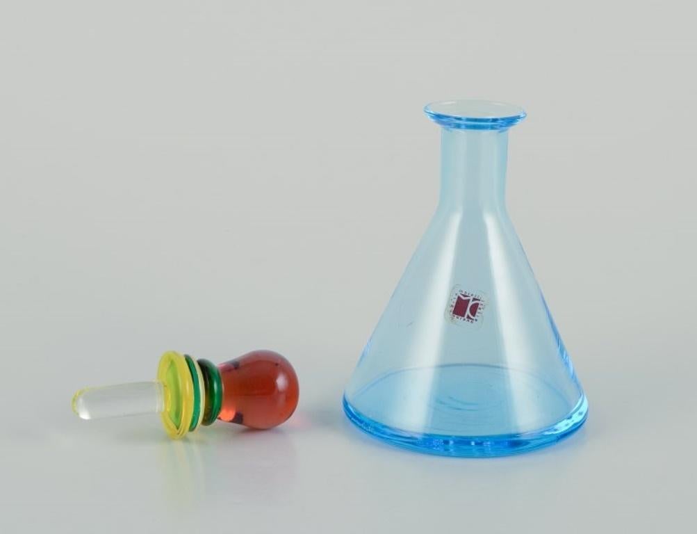 Italian Carlo Moretti for Murano, Italy. Decanter/bottle in art glass. Ca 1980 For Sale