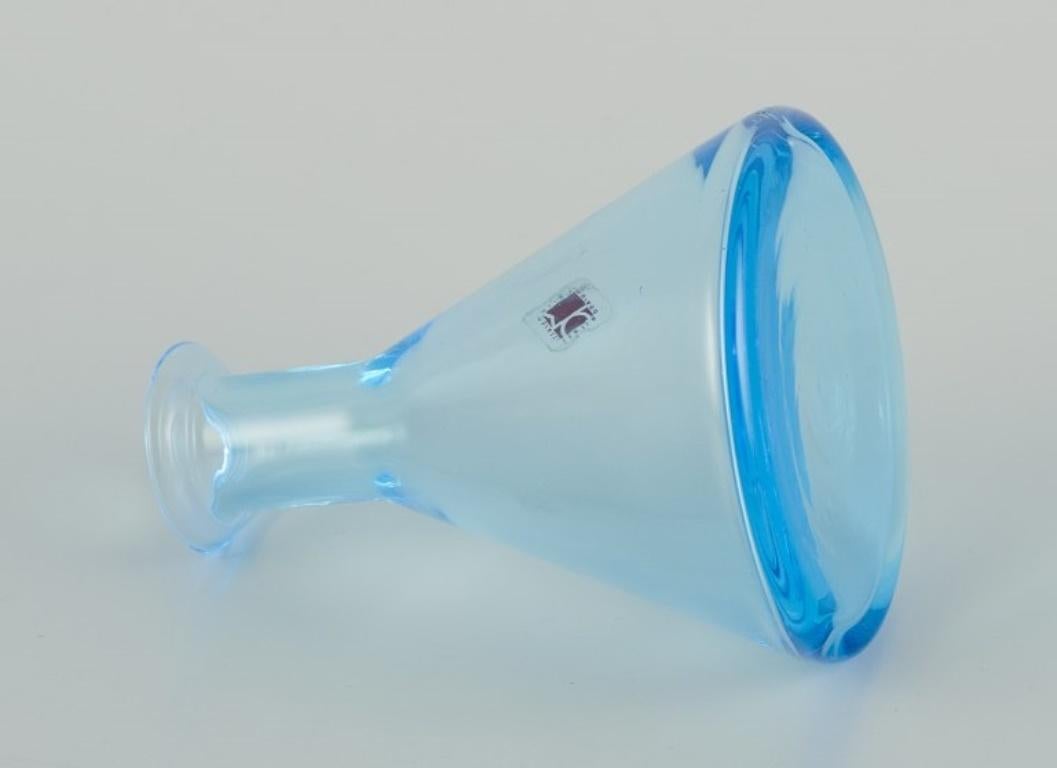 Carlo Moretti for Murano, Italy. Decanter/bottle in art glass. Ca 1980 For Sale 2