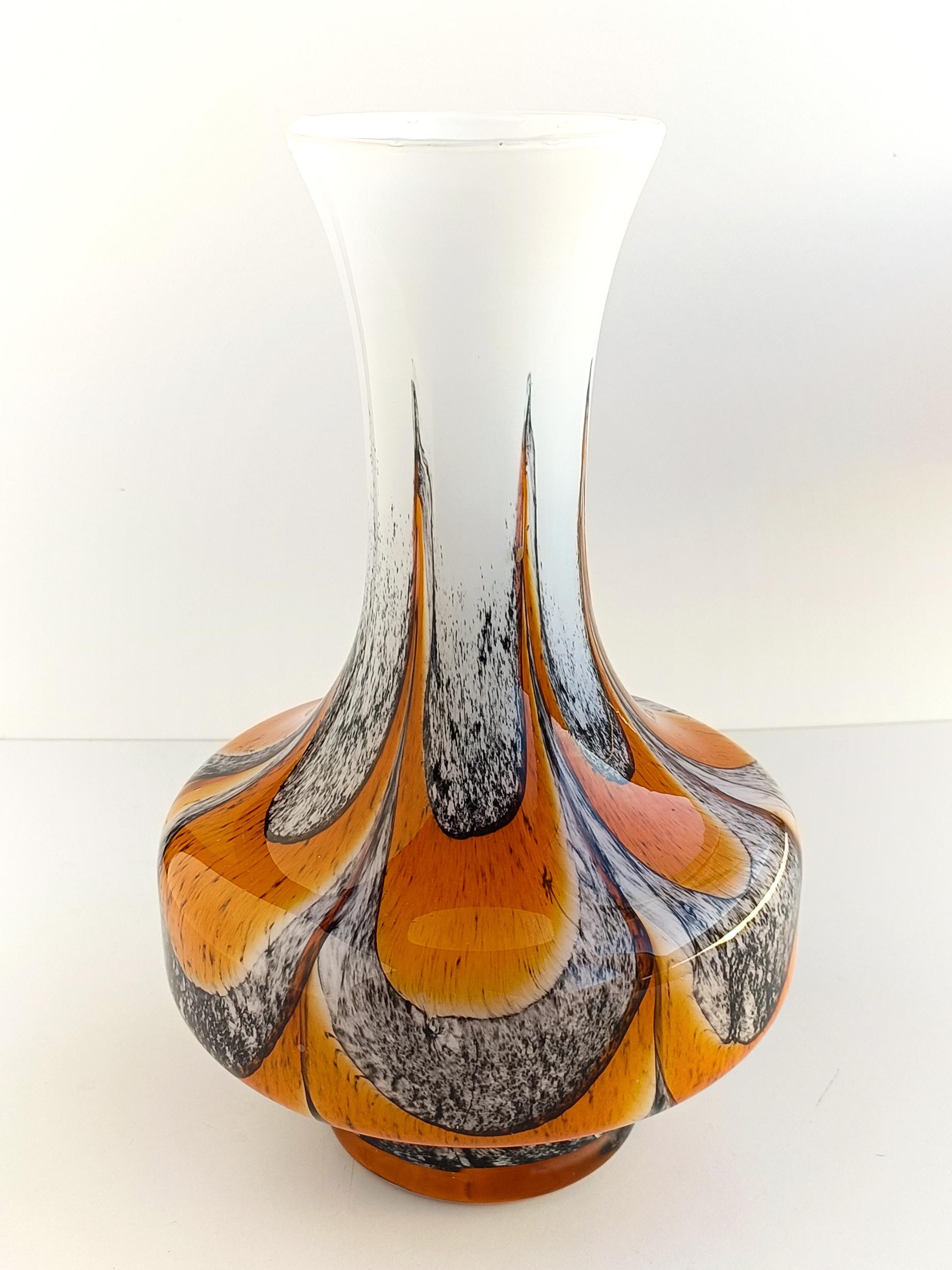 Murano Glass Vintage Mid Century Carlo Moretti Opaline Florence Glass Vase, Italy, 1960sVi