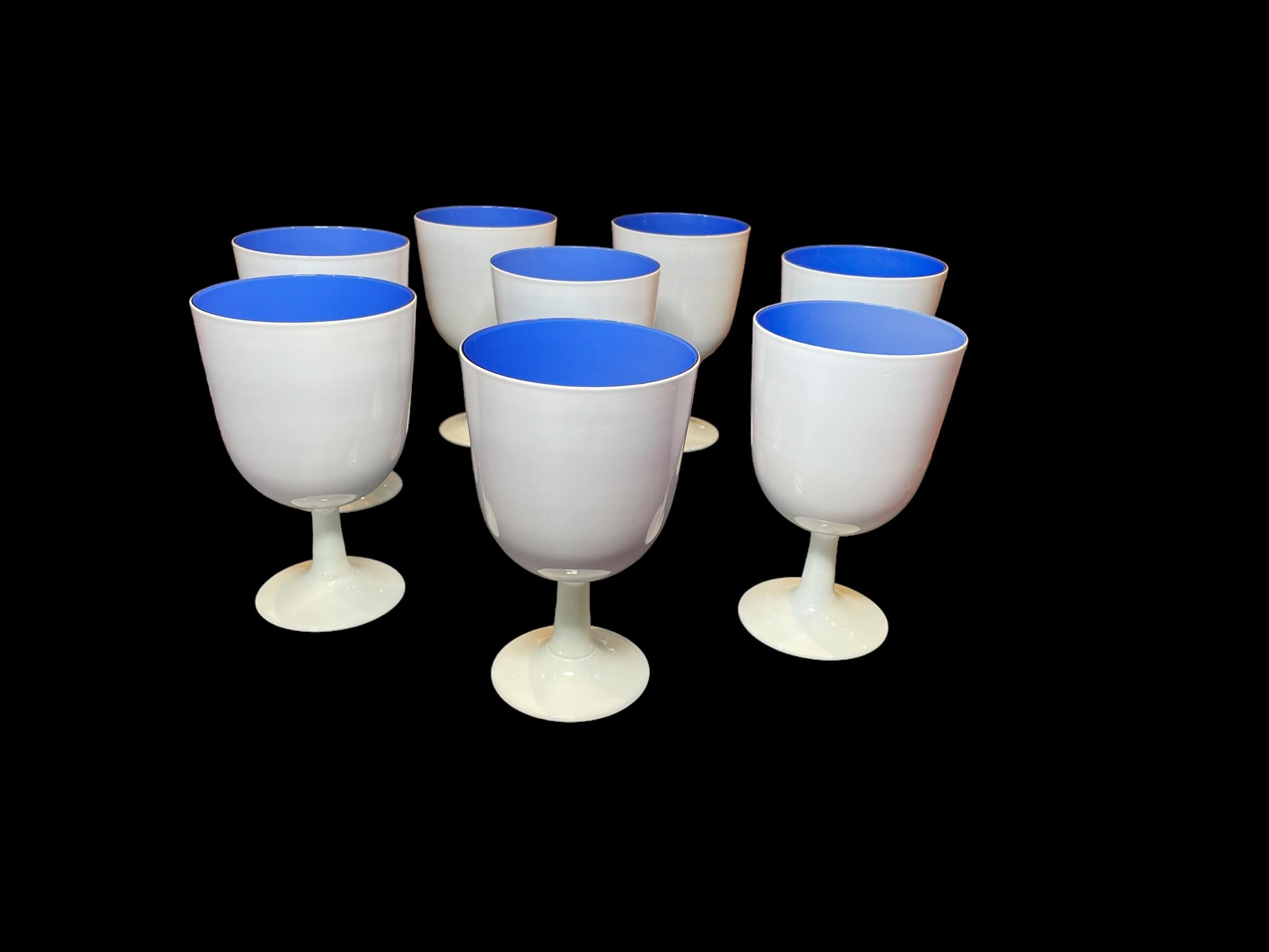 20th Century Carlo Moretti Set of Eight White and Blue Murano Glass Goblets For Sale