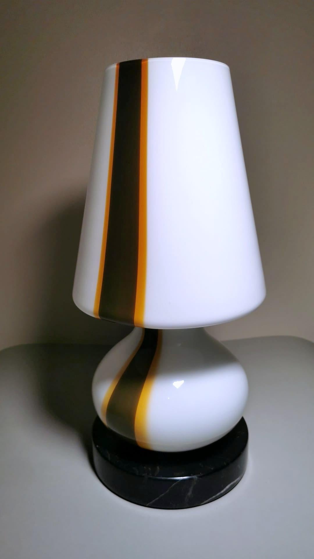 Hand-Crafted Carlo Moretti Style Italian Space Age Lamp in Murano Glass and Marble Base For Sale