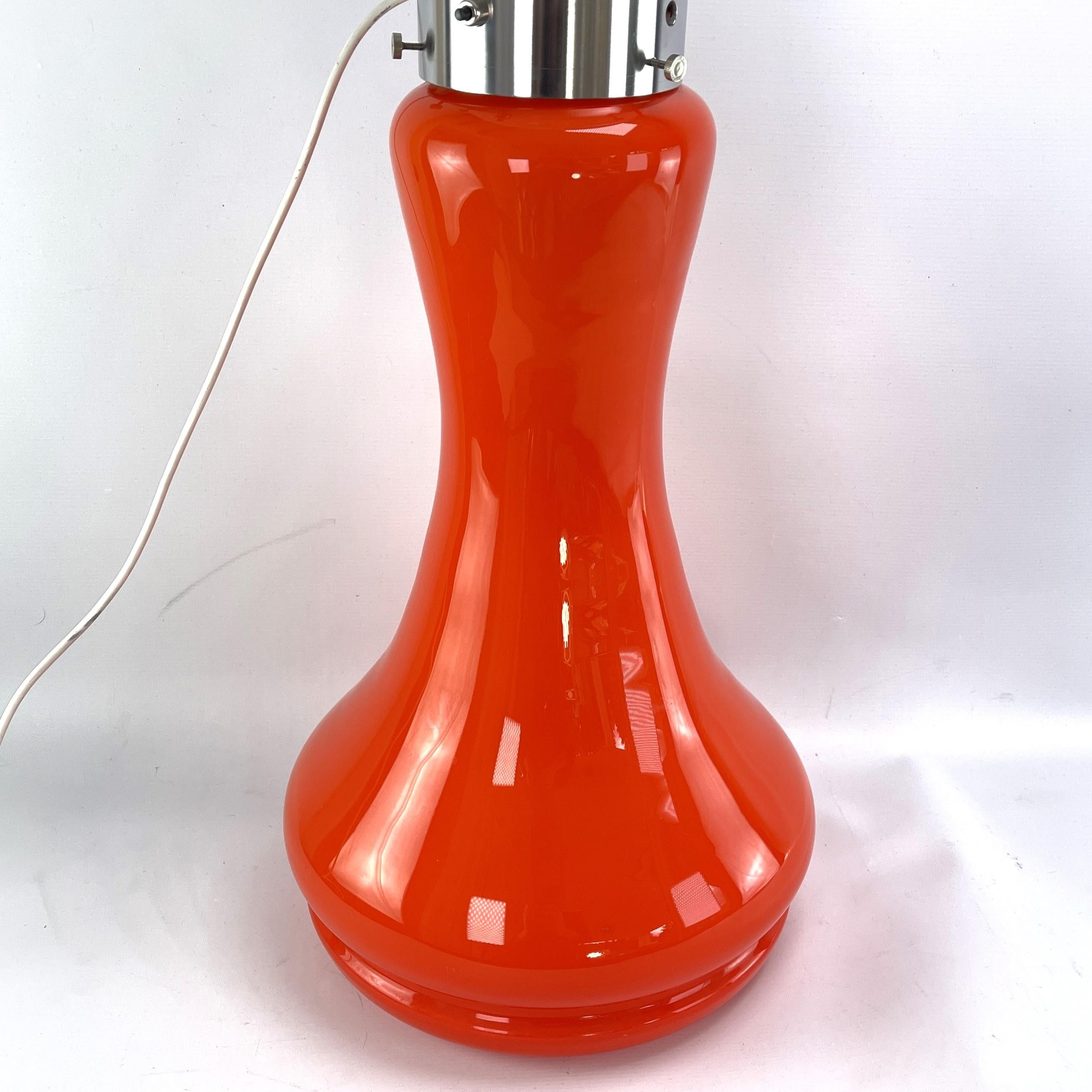 Carlo Nason, A. V. Mazzega, orangefarbener „Birillo“ Lippenstift, Glas, Chrom, 1960er Jahre (Metall) im Angebot