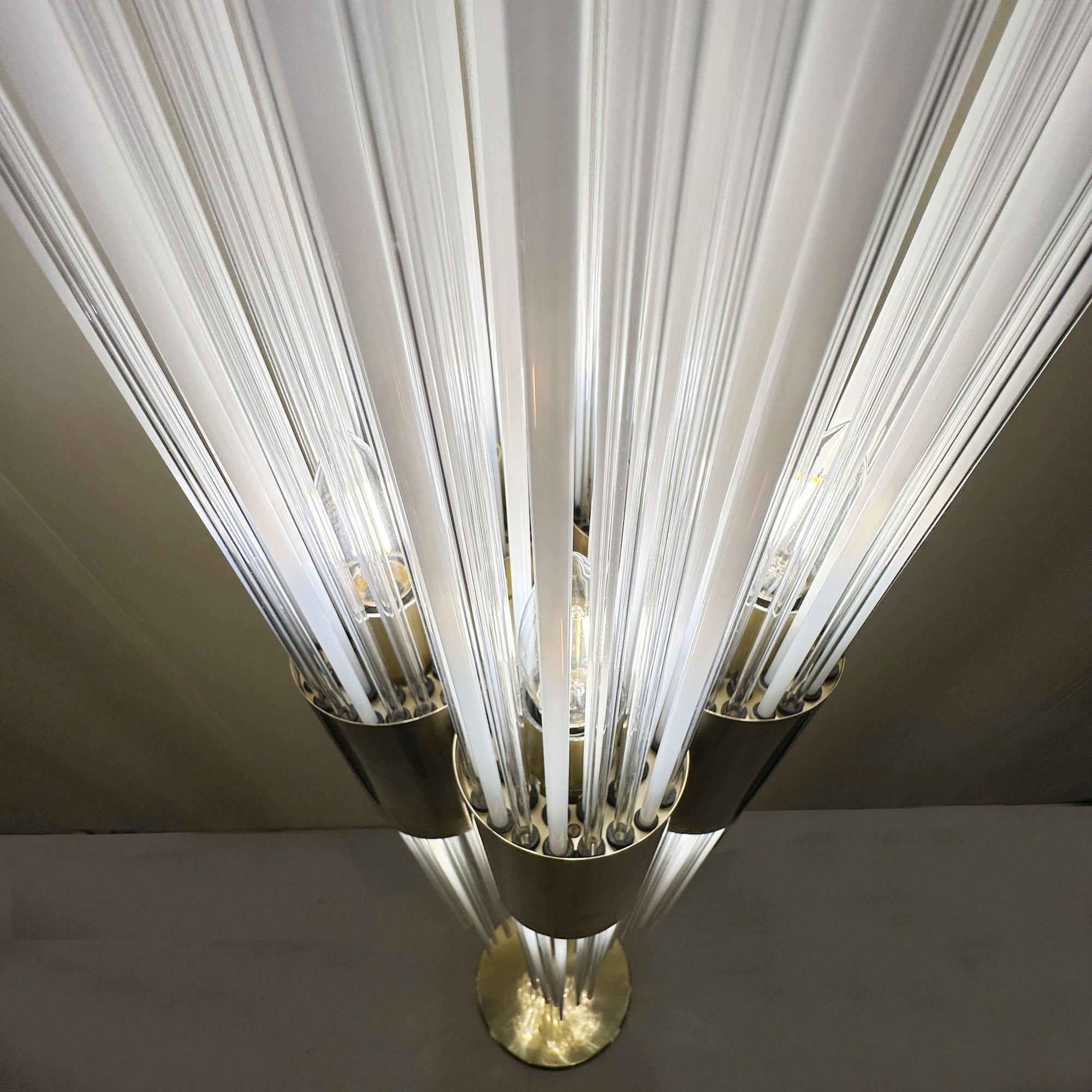 Carlo Nason attributo Lampada da terra in ottone con fontana di fili di vetro Italia 1960 in vendita 7