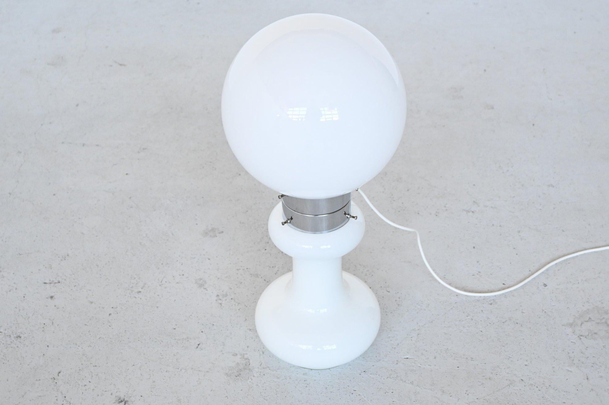 Carlo Nason Birillo White Floor Lamp a.v. Mazzega, Italy, 1960 In Good Condition In Etten-Leur, NL