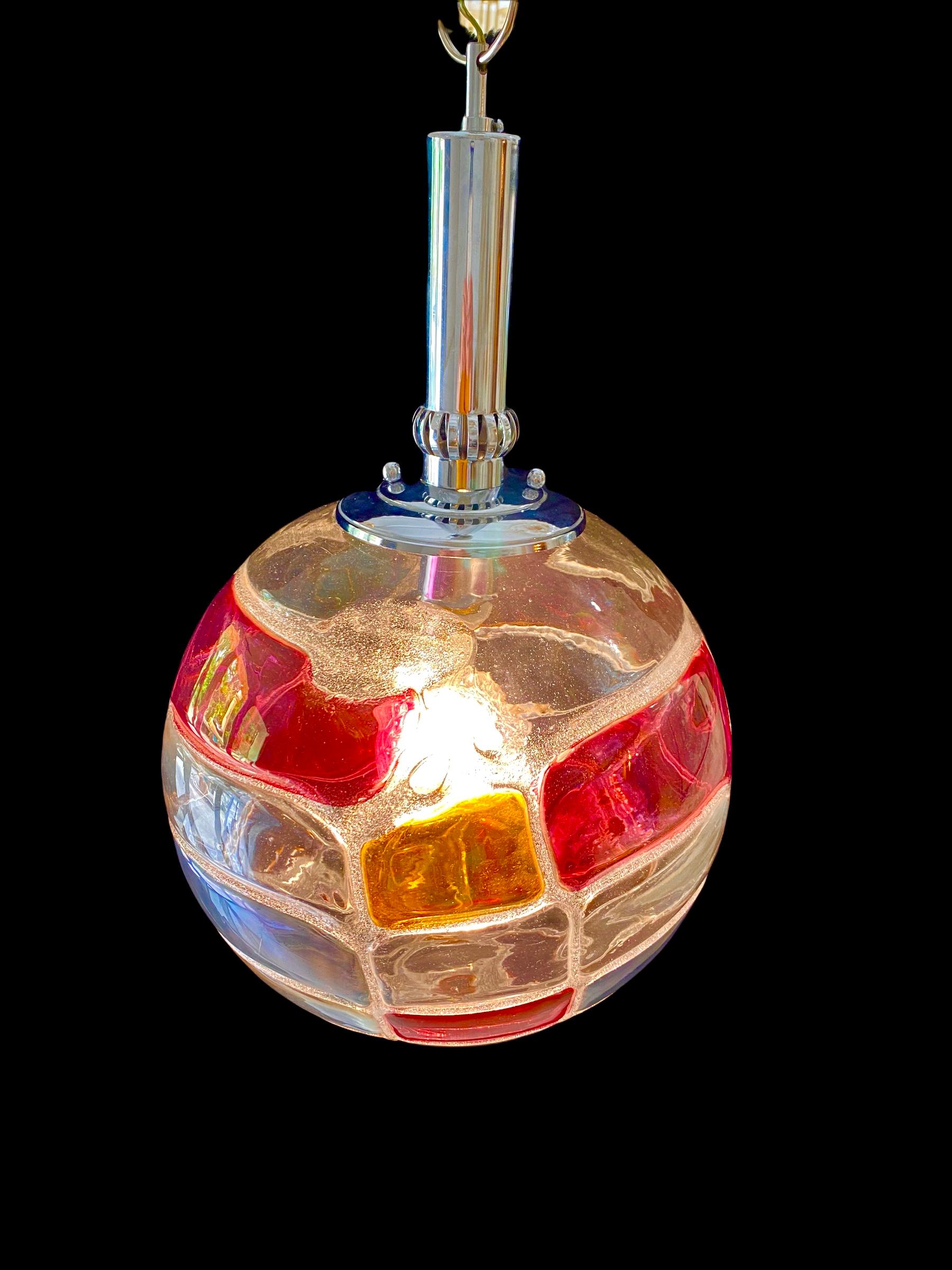 Carlo Nason by Mazzega Pendant Globe Glass Murano, Italy 1970 In Good Condition For Sale In DÉNIA, ES