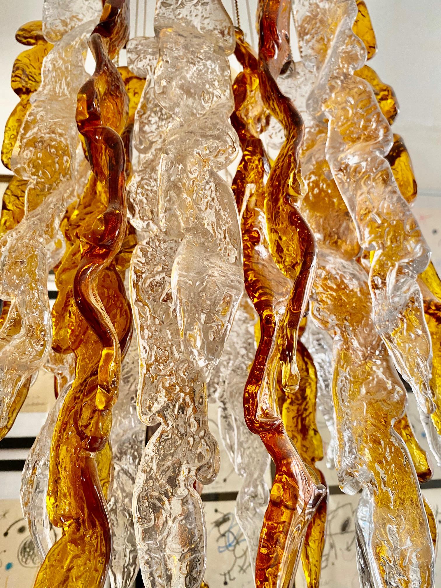 Carlo Nason Cascade-Hängelampe aus Muranoglas, zweifarbig (Moderne der Mitte des Jahrhunderts) im Angebot