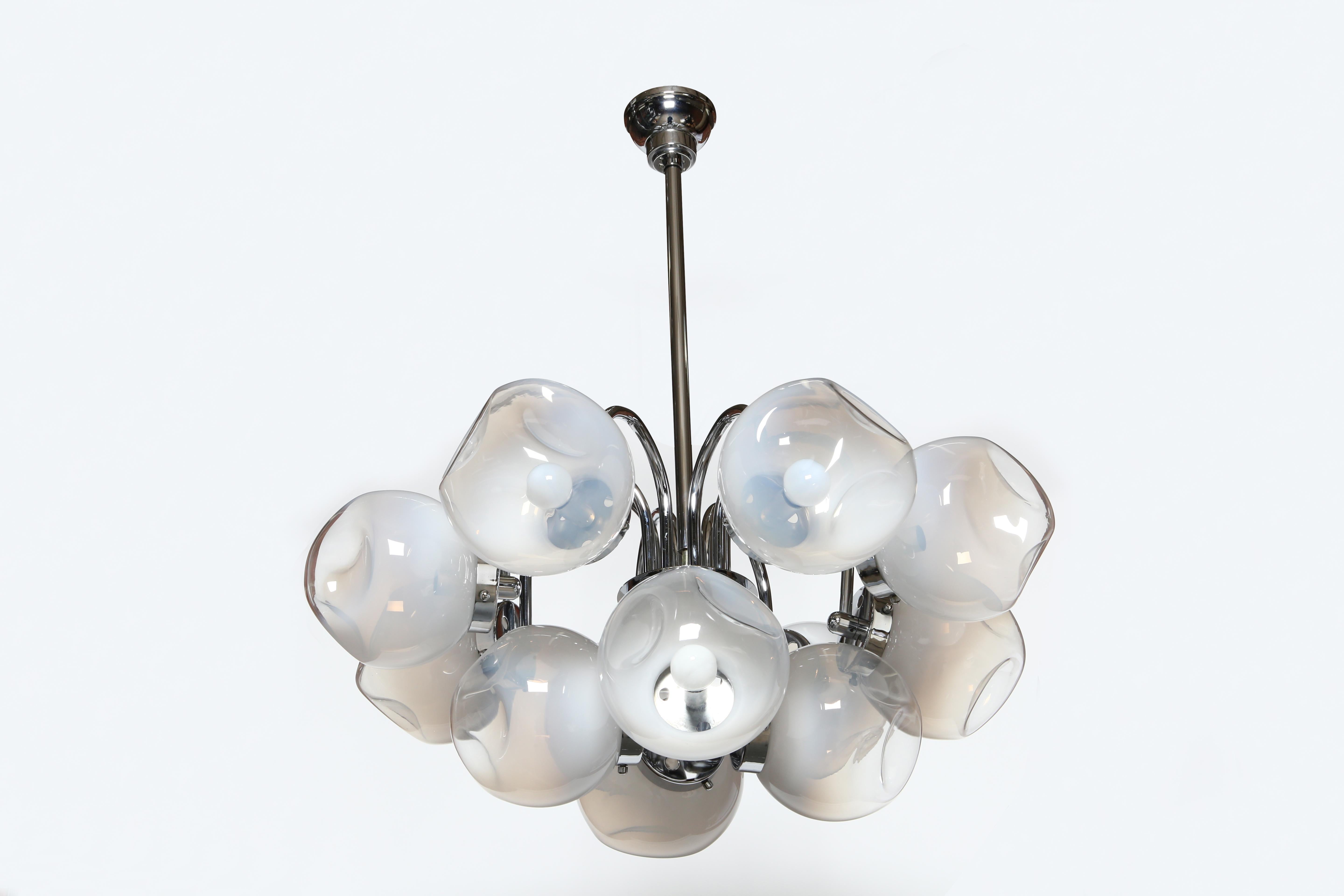 Carlo Nason Chandelier In Good Condition For Sale In Brooklyn, NY