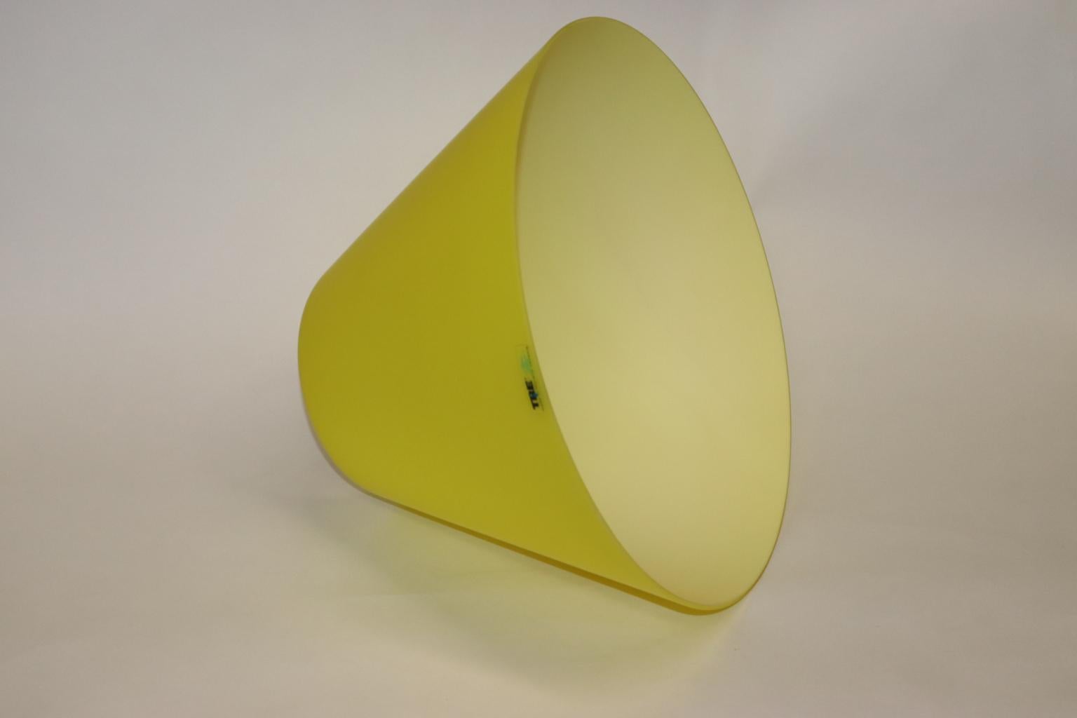 Carlo Nason Floor Lamp Murano Lemon Yellow Glass Diffuser Fuchsia Anodized Stem For Sale 5