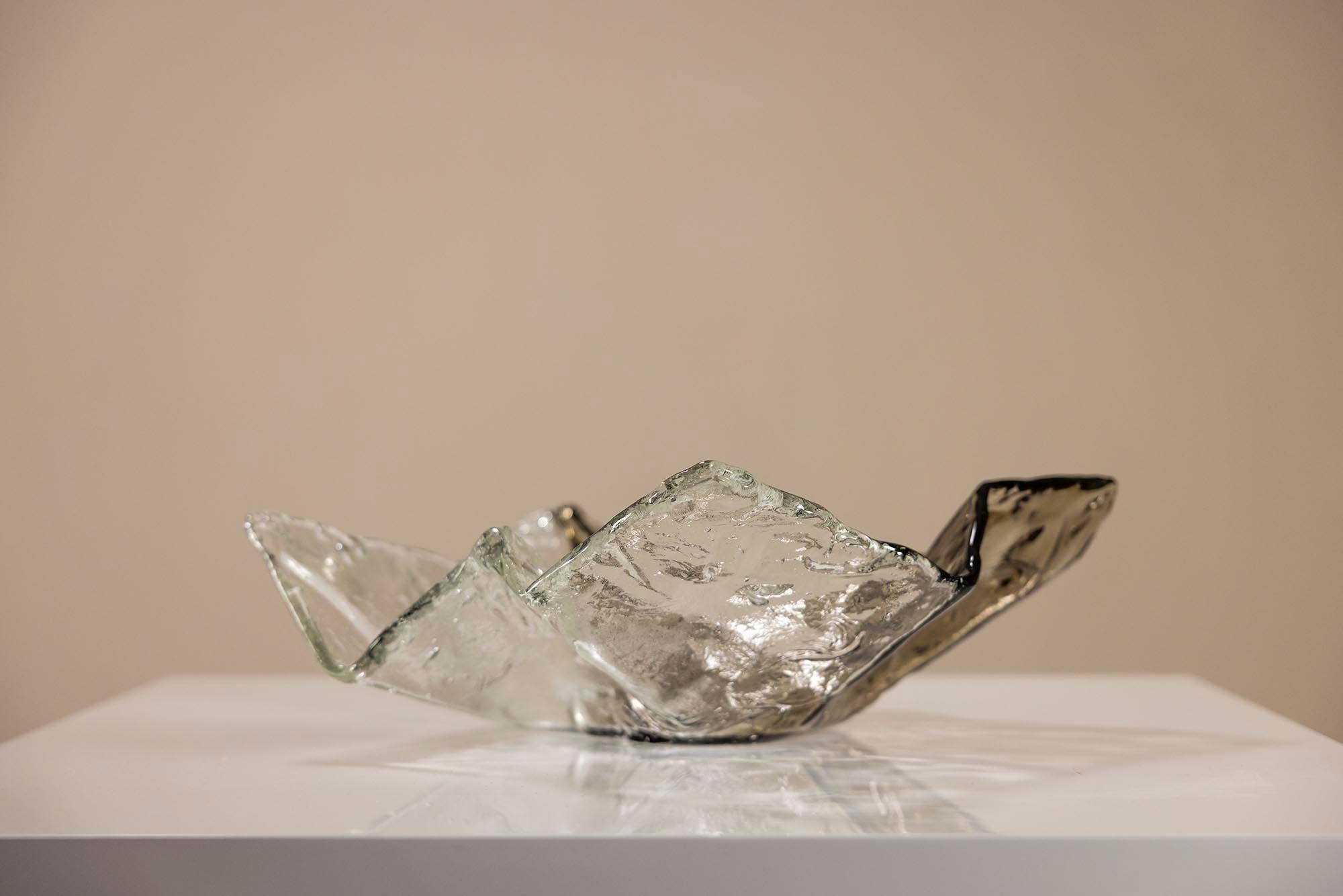 Mid-Century moderno Carlo Nason per Mazzega Bowl Mod. S502 in Tabacco e vetro trasparente di Murano, Italia in vendita