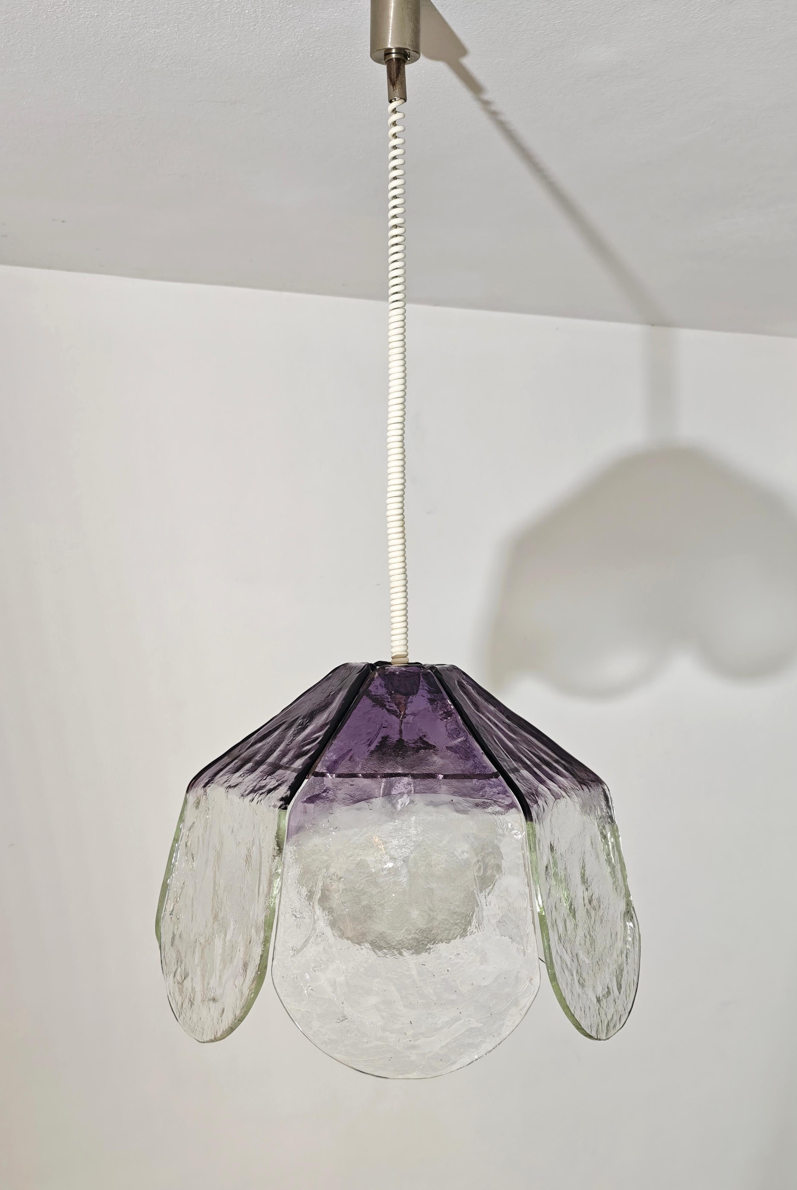 Fine XX secolo Carlo Nason per Mazzega Murano Lampada a sospensione in vetro Italia 1960/70s Mid-Century in vendita