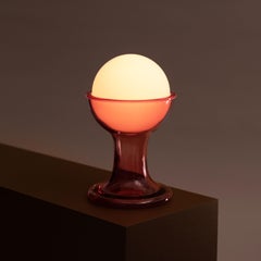 Lampe de table portable "Gelato" de Carlo Nason en verre rose pour Established & Sons