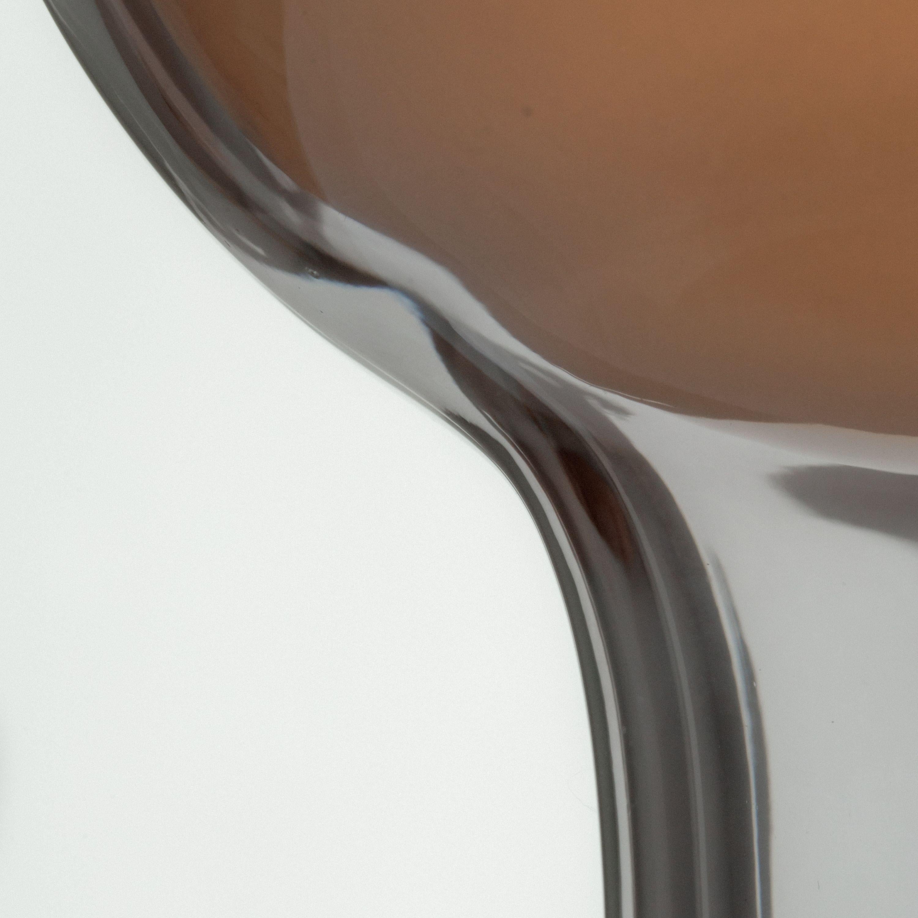 Carlo Nason 'Gelato' Tragbare Tischleuchte aus Rauchglas für Established & Sons (Geblasenes Glas) im Angebot