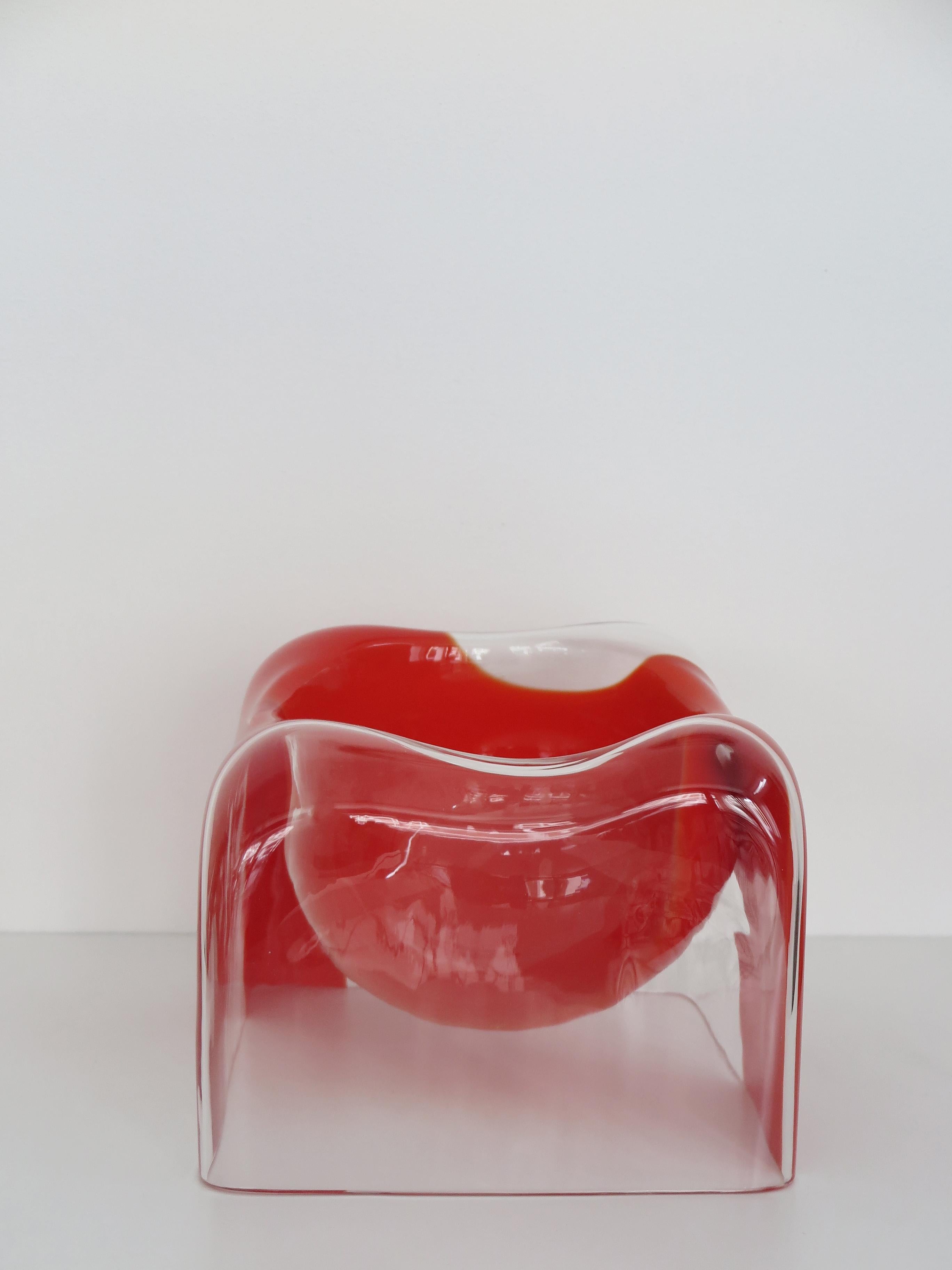 Carlo Nason Escultura italiana Jarrón de cristal de Murano para Mazzega Años 70 Late 20th Century en venta