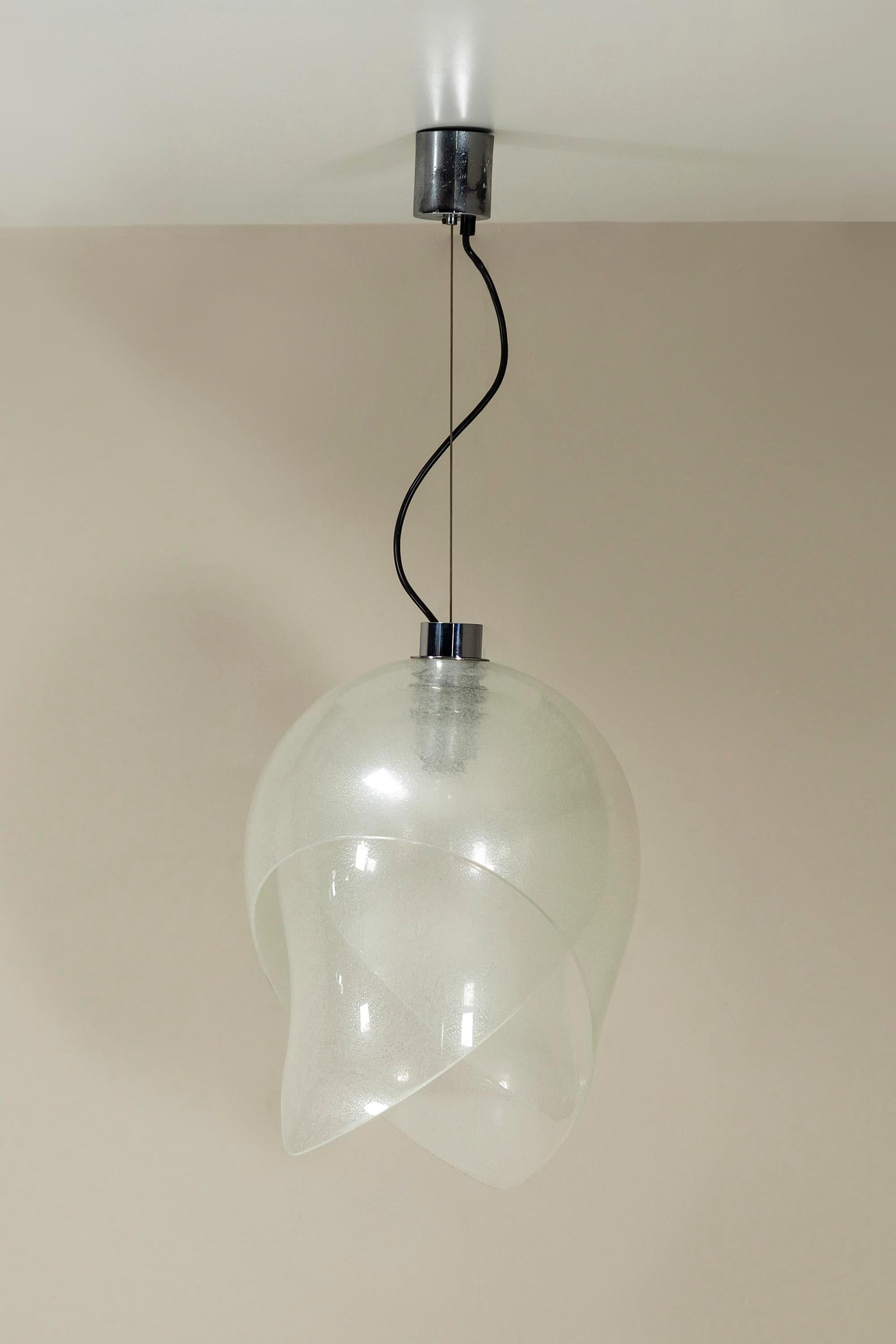 Mid-Century moderno Carlo Nason LS 178 Lampada a sospensione in cristallo a bolle, Italy 1970s in vendita