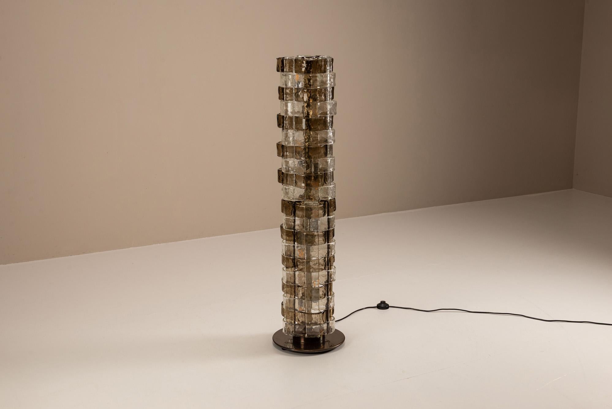 Carlo Nason LT 378 Lampadaire Cristal et verre tabac pour Mazzega, Italie, années 1970 en vente 5