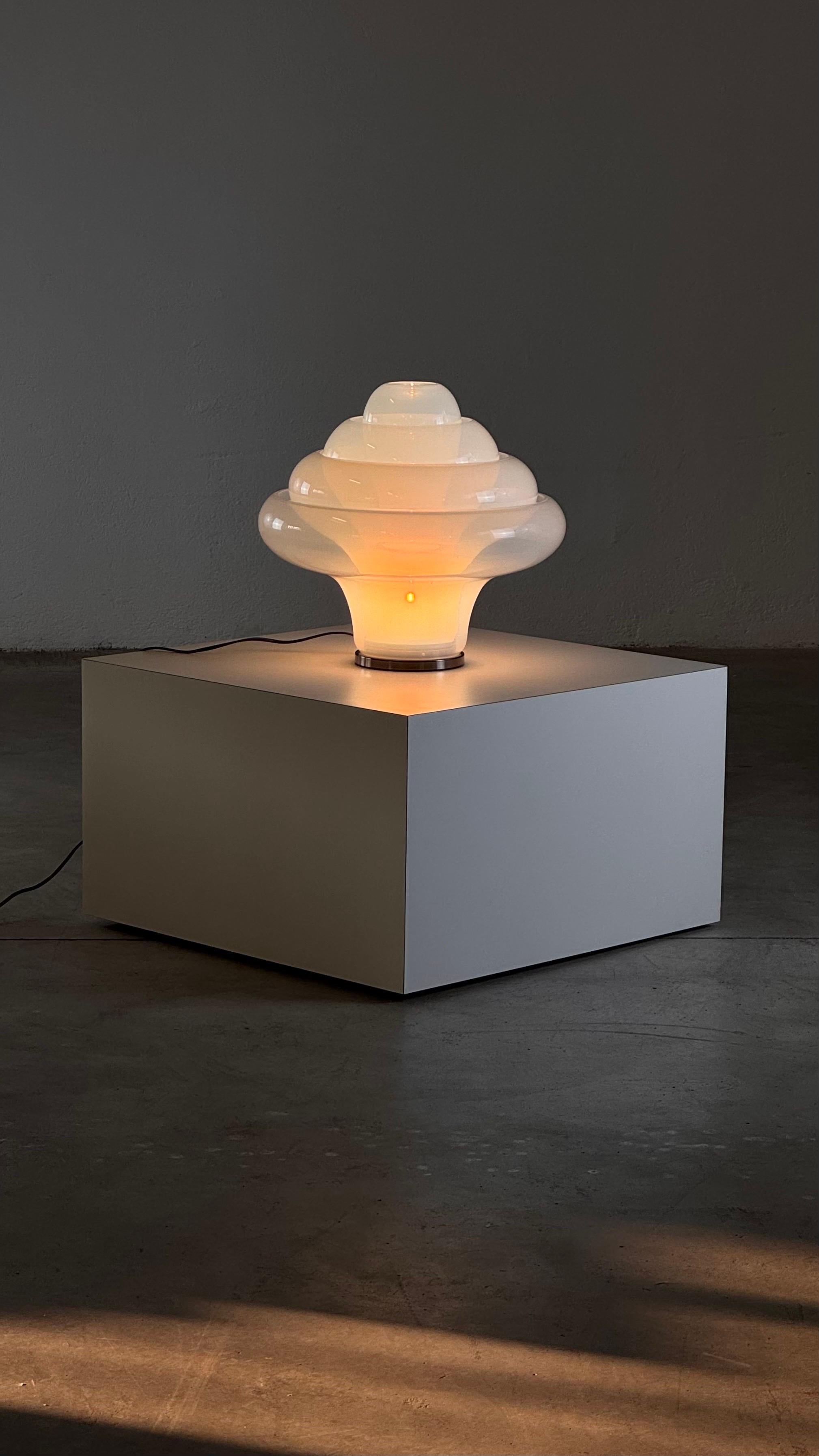 Carlo Nason LT305 „Lotus“ Tischlampe für Mazzega, Opalisierendes Glas, 1960er Jahre Design im Angebot 4
