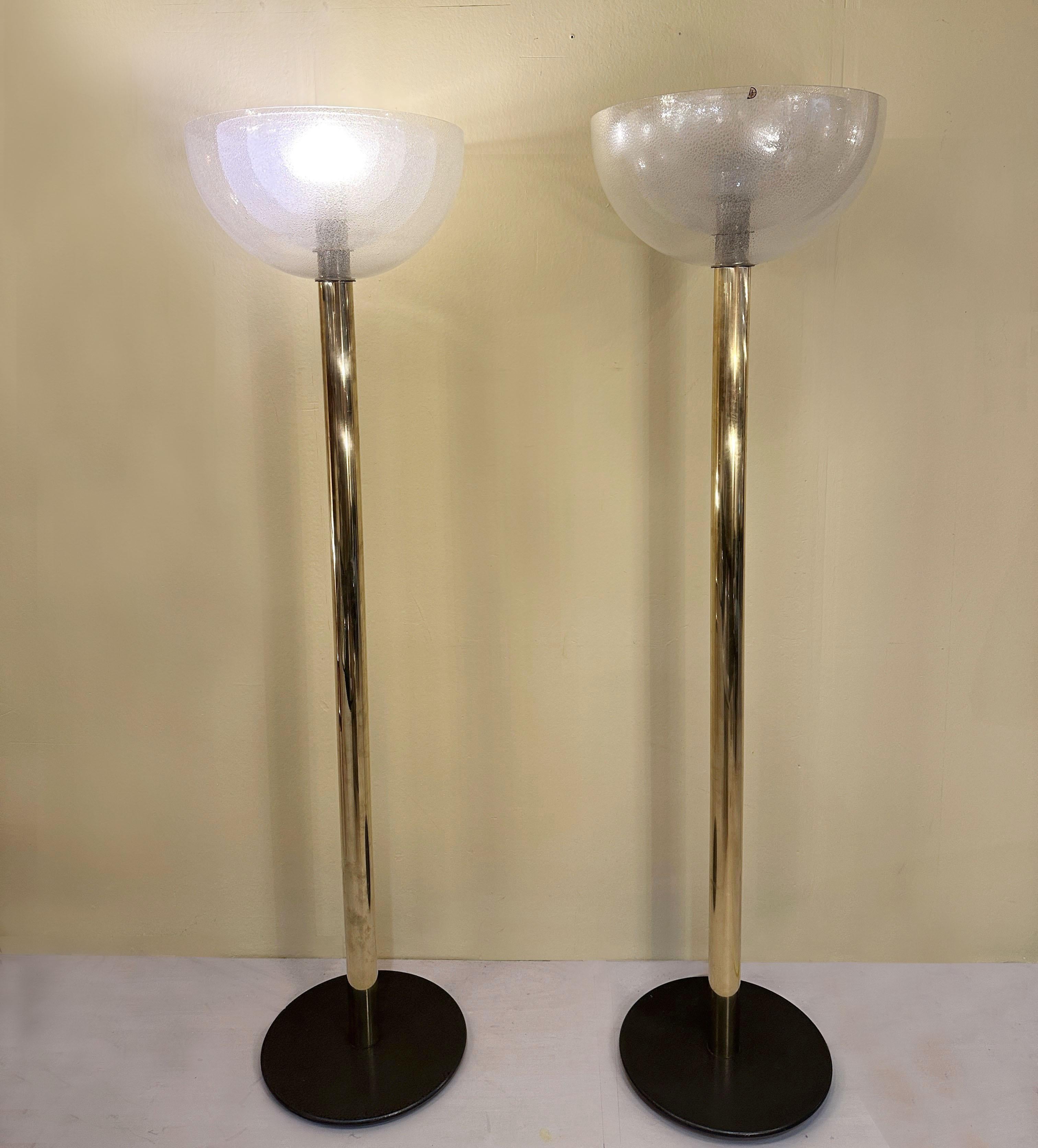 Carlo Nason LT338 Lampadaire pour Mazzega en verre Pulegoso et laiton, Italie 1967 en vente 2