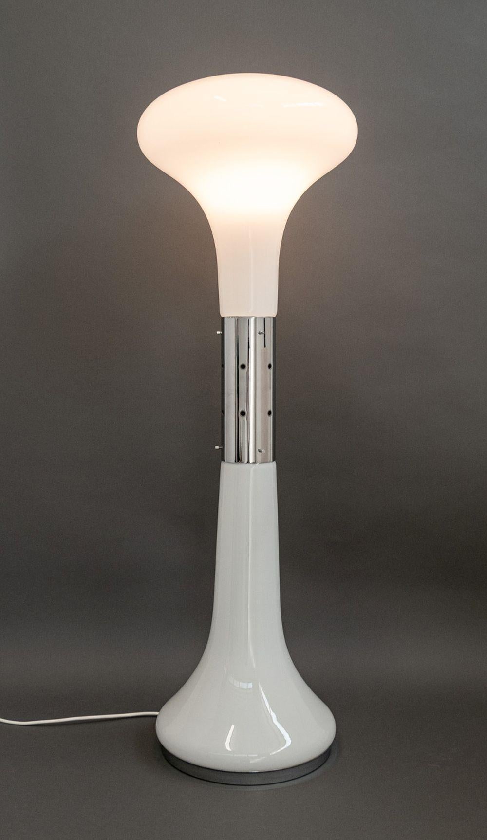 Metà XX secolo Lampada da terra in vetro di Murano 