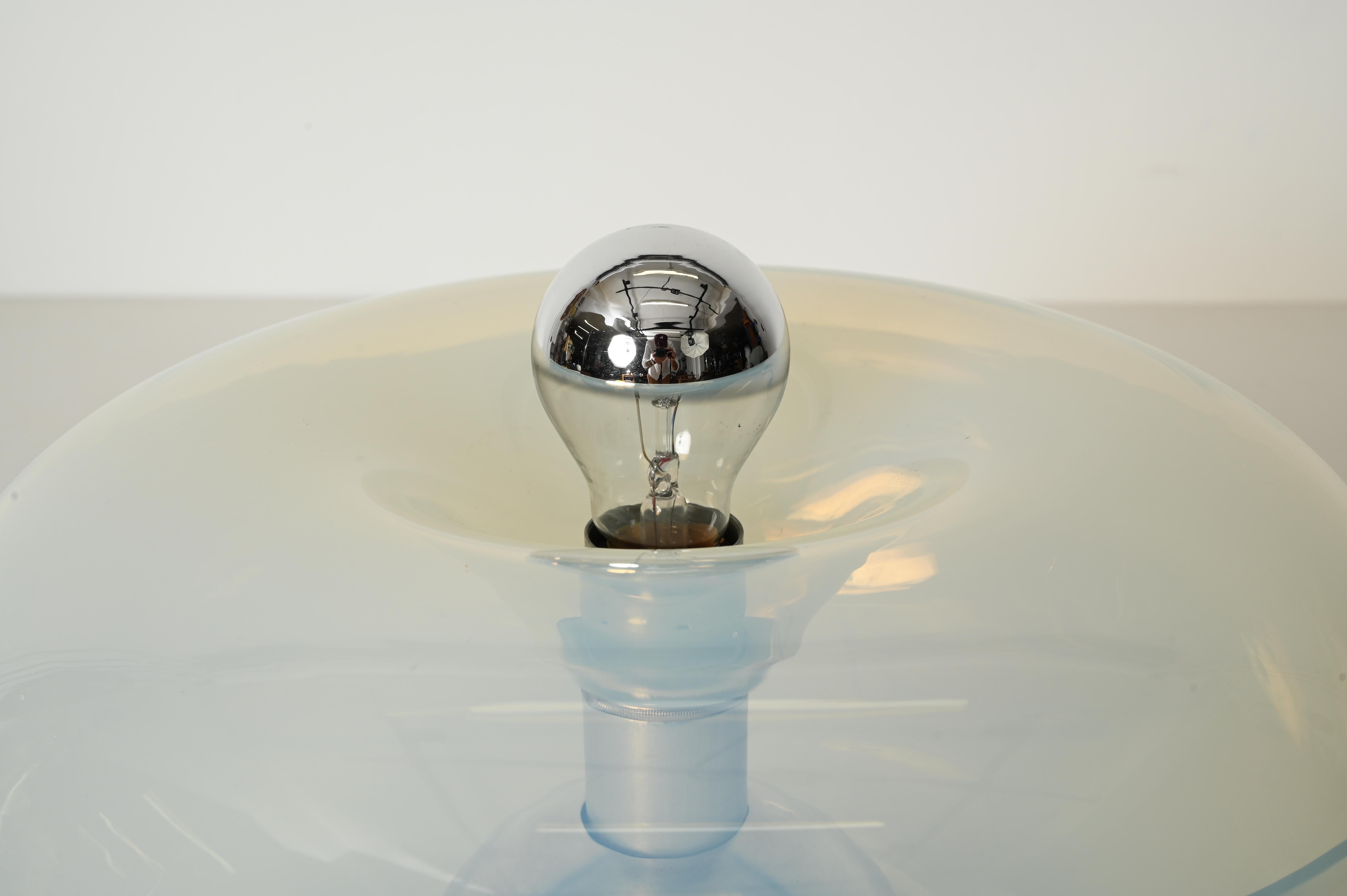 Carlo Nason Medusa Tischleuchte aus perlglänzendem Murano Glas für Leucos, Italien 1960 im Angebot 2