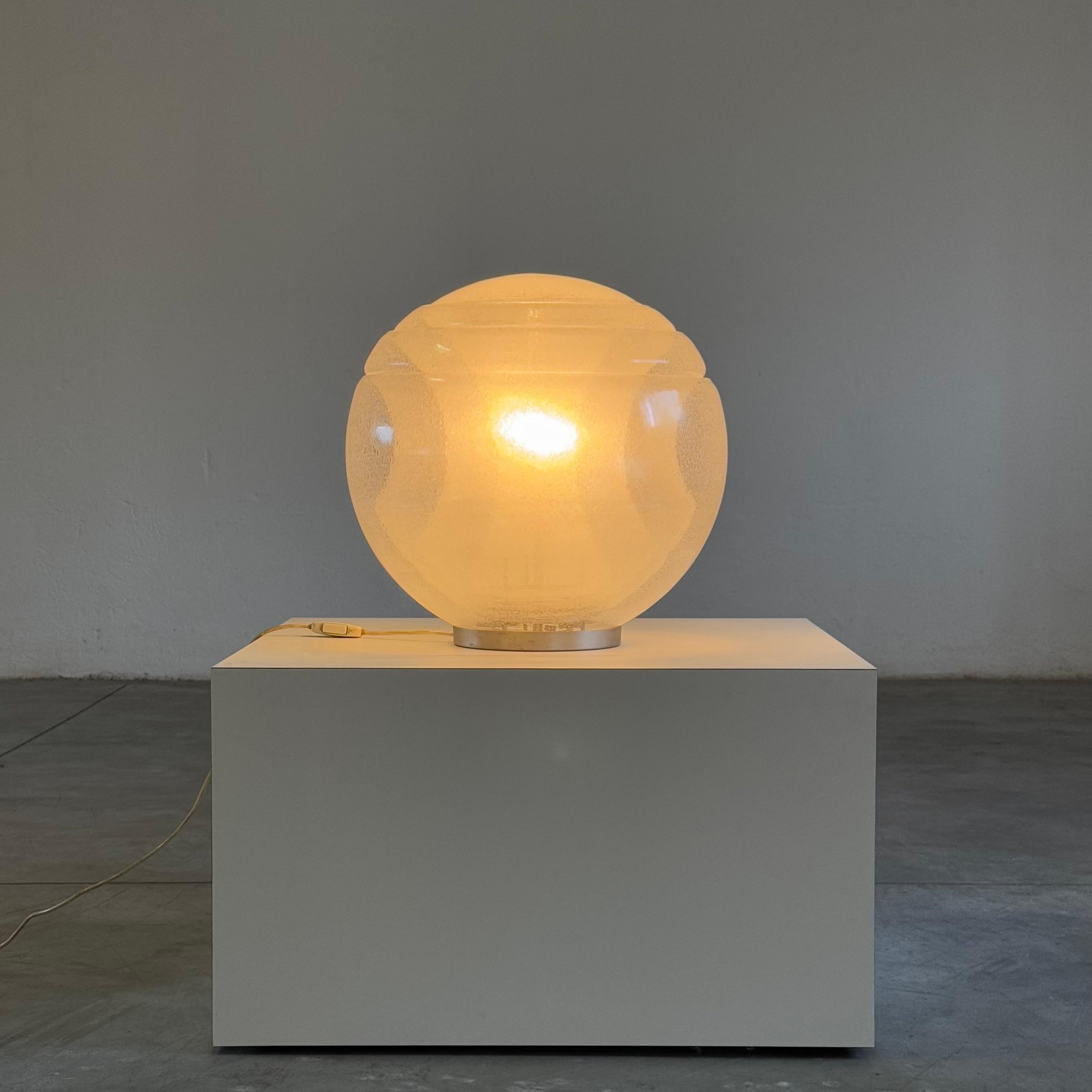 Hand-Crafted Carlo Nason Model LT328 Italian Table Lamp, Pulegoso Glass, 1970s, Labeled For Sale