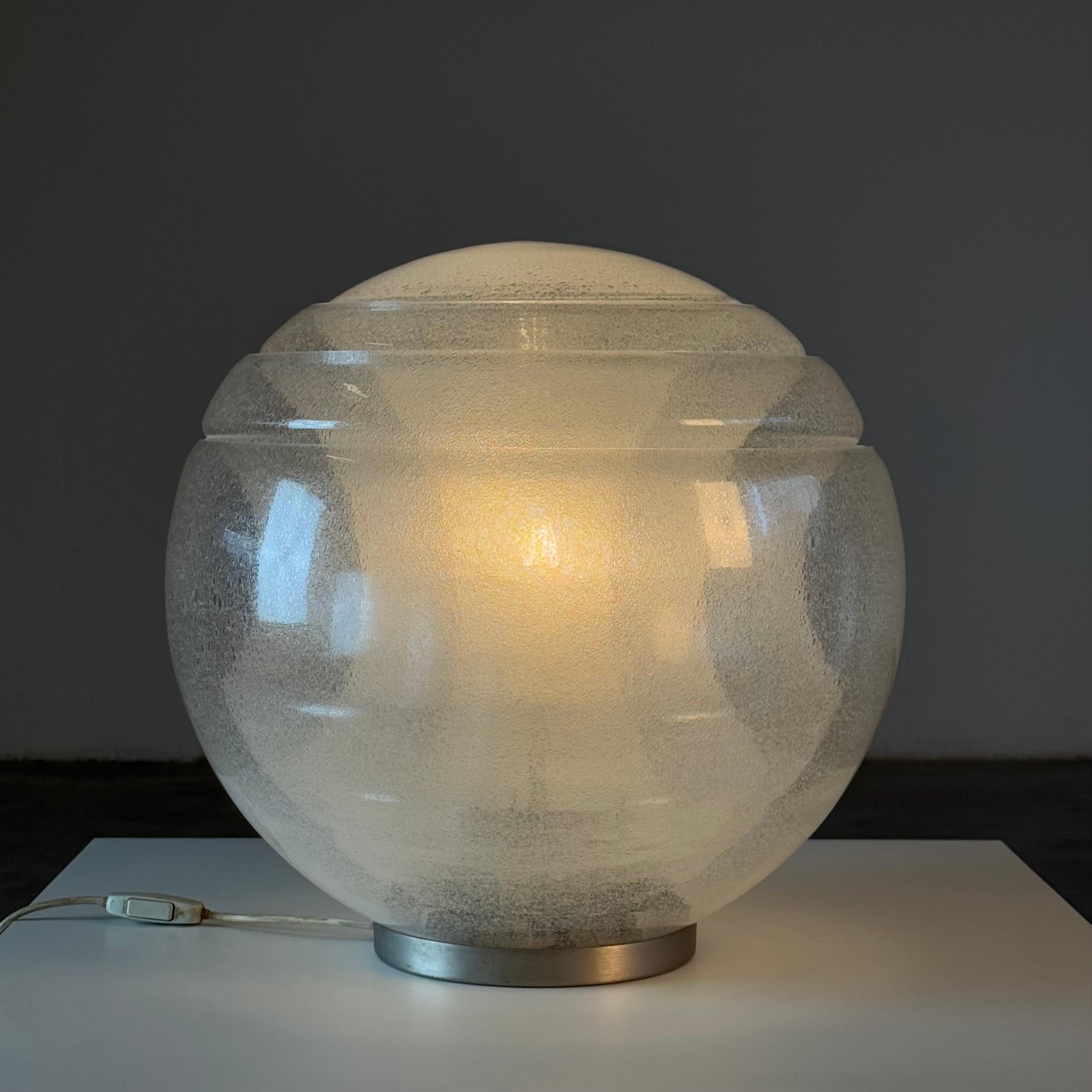 Carlo Nason Model LT328 Italian Table Lamp, Pulegoso Glass, 1970s, Labeled In Good Condition For Sale In Brescia, Brescia