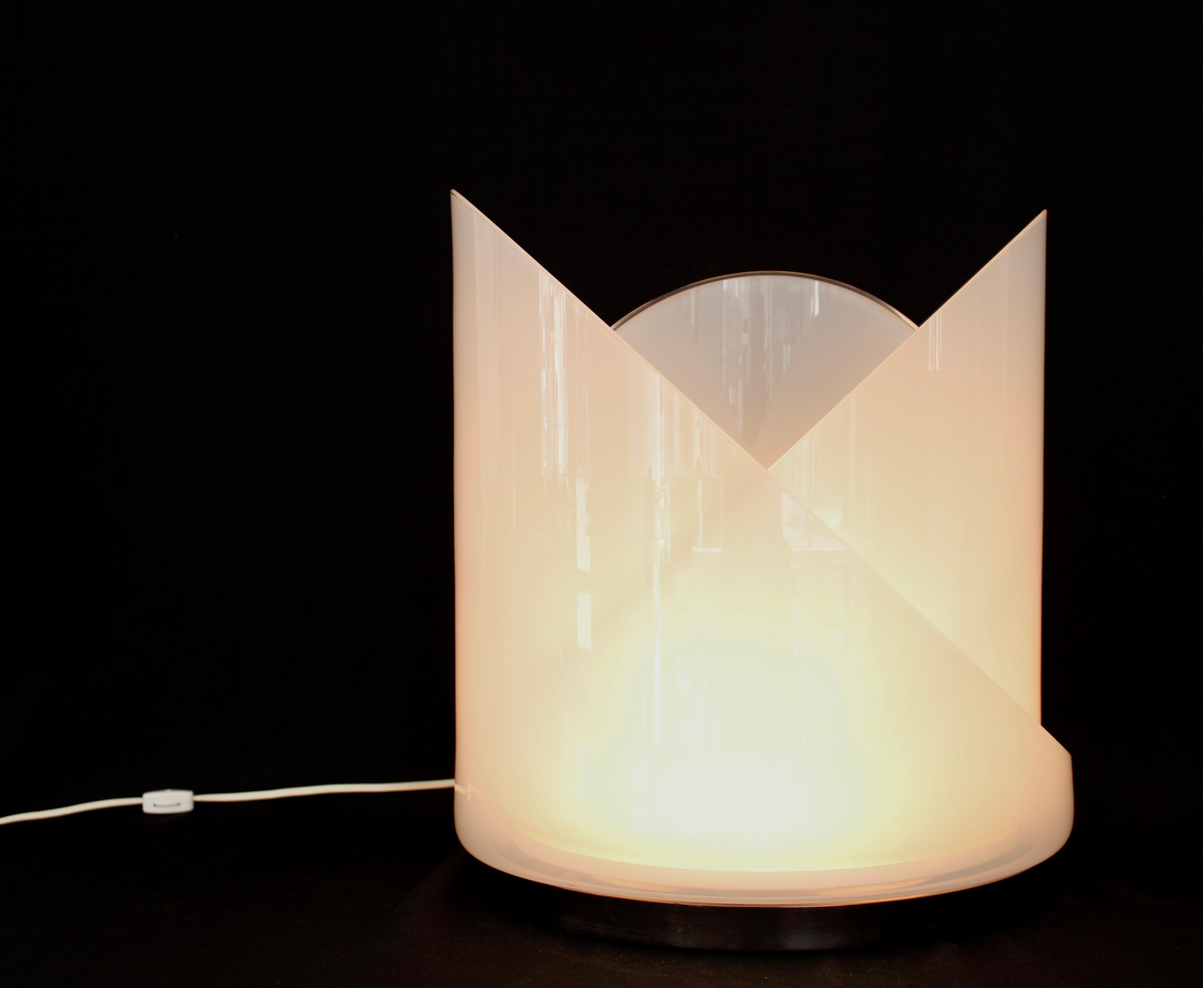 Carlo Nason Model T300 Modulable Italian Sculptural Glass Table Lamp Mazzega In Good Condition In Chicago, IL
