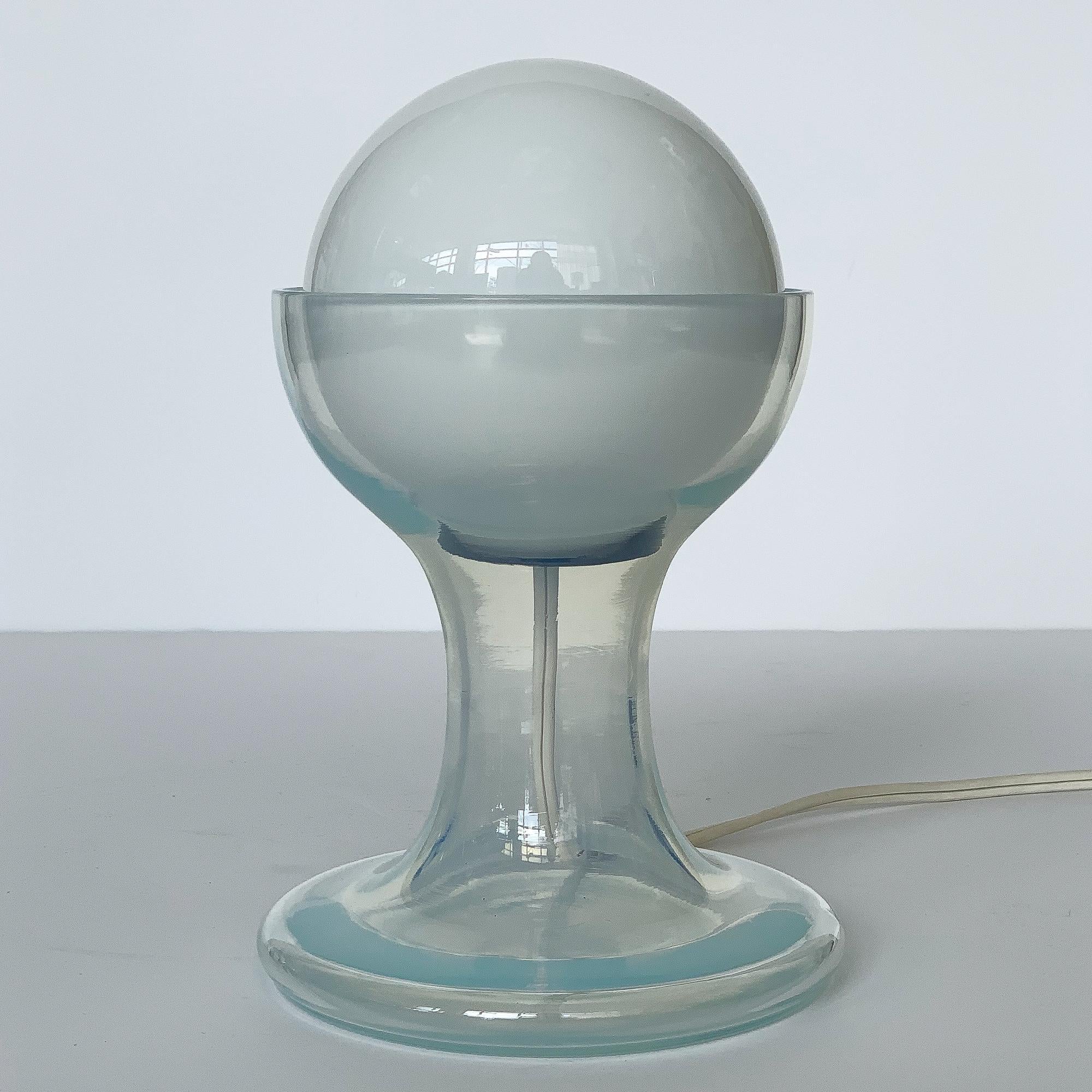 Italian opalescent Murano glass table lamp by Carlo Nason for Mazzega, circa 1960s. Model LT216. Opalescent / iridescent transparent glass base with a bluish cast. 5