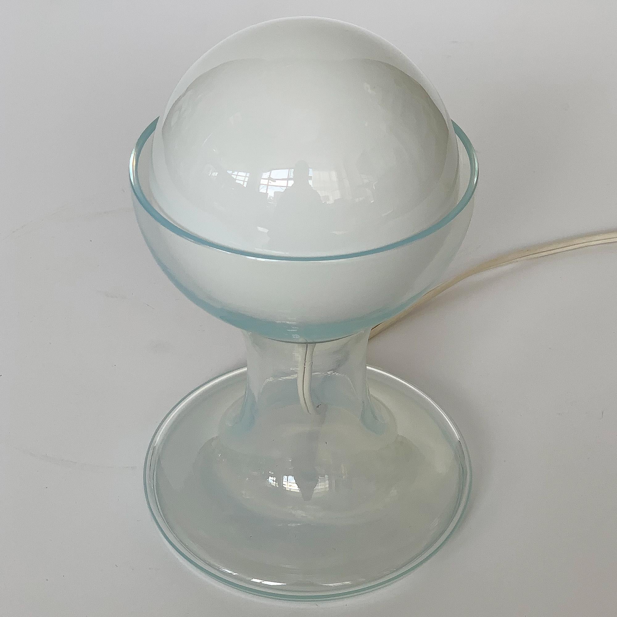 Carlo Nason Opalescent Murano Glass Petite Table Lamp for Mazzega In Good Condition In Chicago, IL