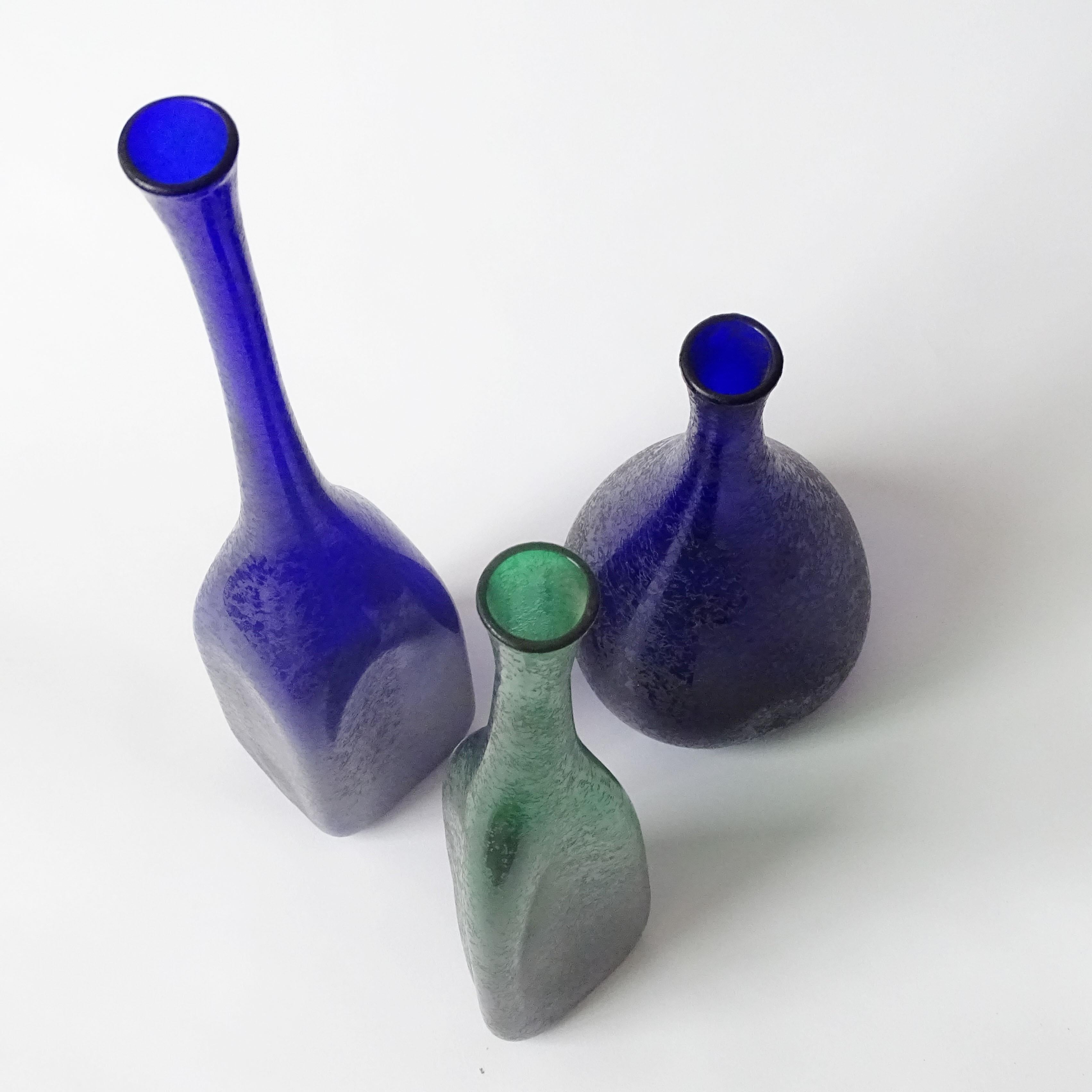 Carlo Nason set of three corroso Murano glass vases for Nason Moretti In Excellent Condition For Sale In Milan, IT