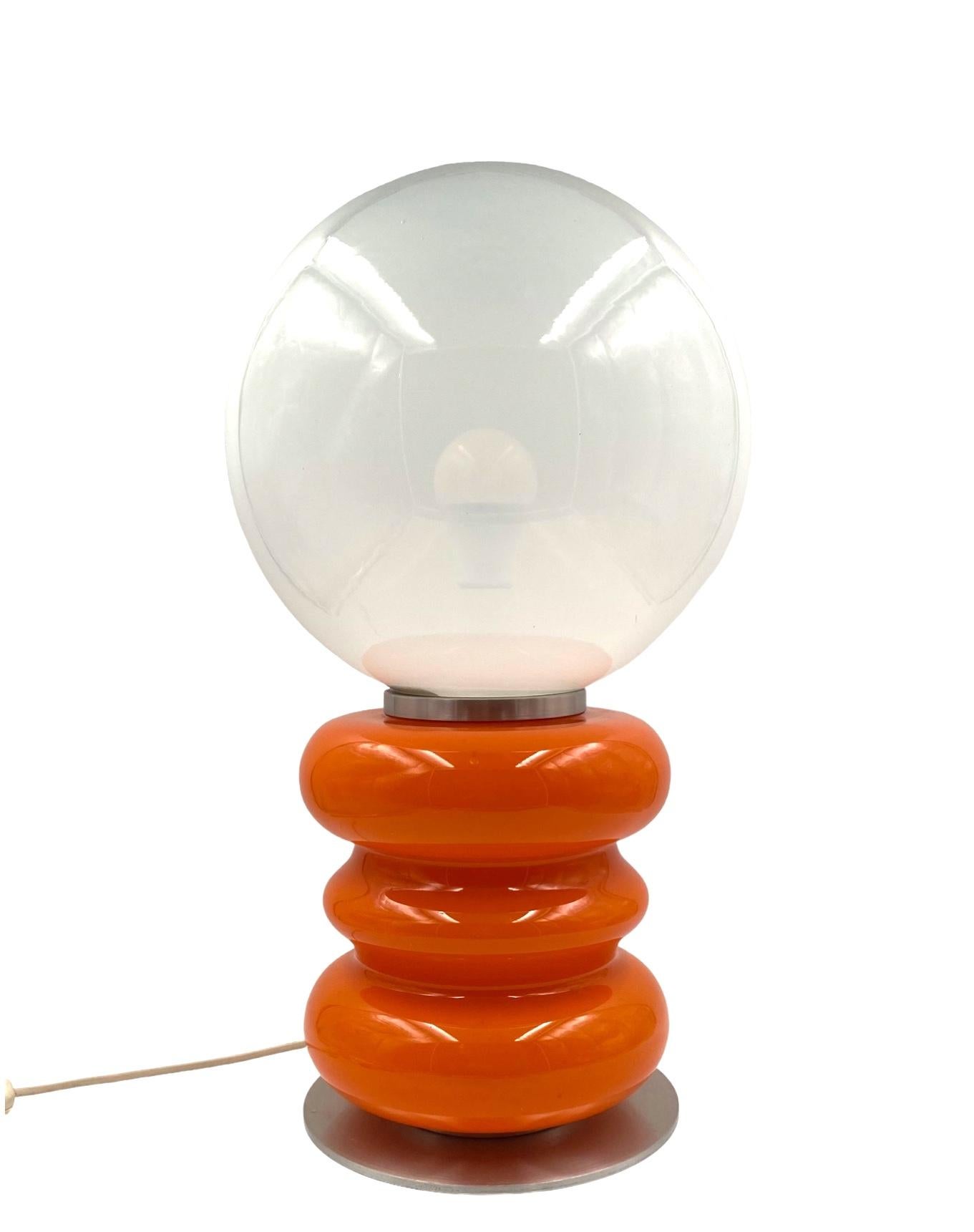 Ère spatiale Carlo Nason, lampe de table en verre de Murano orange de l'ère spatiale, AV Mazzega, 1970 en vente
