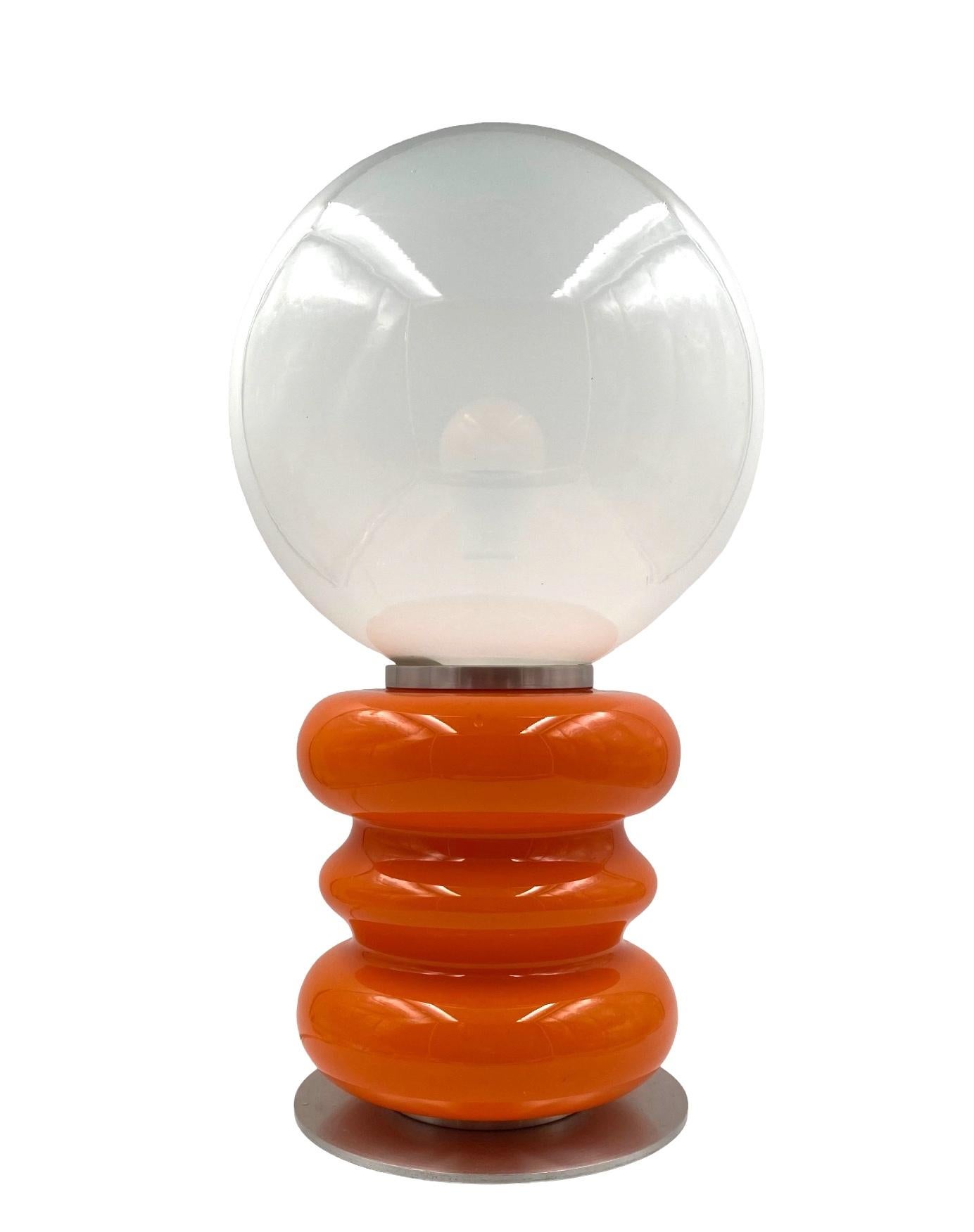 Carlo Nason, Space Age Orange Murano glass table lamp, AV Mazzega, 1970s In Excellent Condition For Sale In Firenze, IT