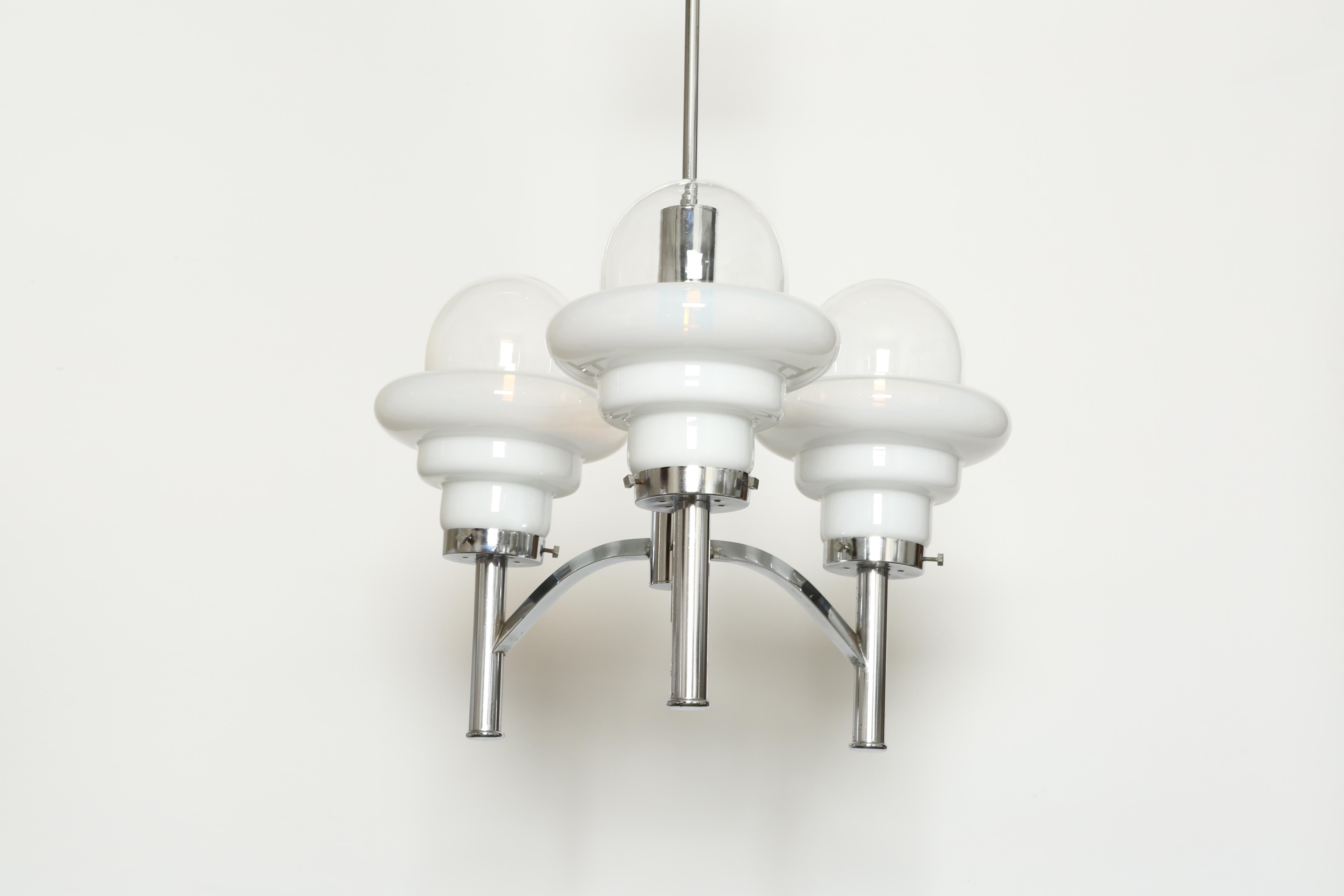 Carlo Nason Style Chandelier In Good Condition For Sale In Brooklyn, NY