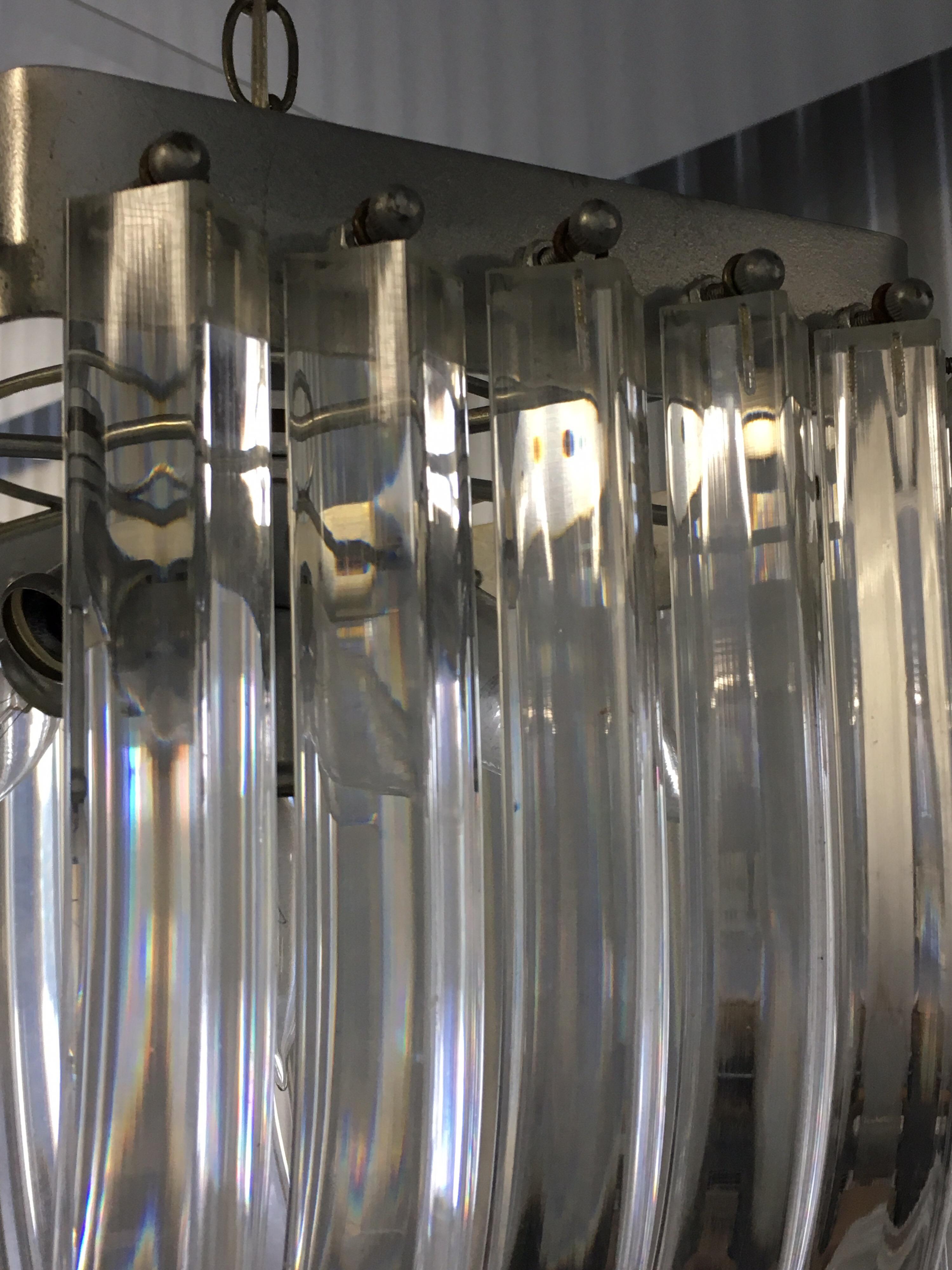 Carlo Nason Style Curved Clear Lucite Triedri Prism Chandelier, 1980 5